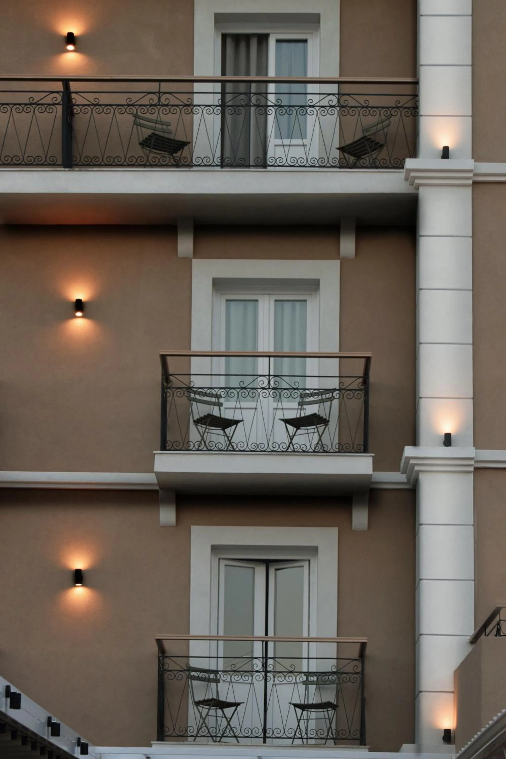 Property building in Meltemi