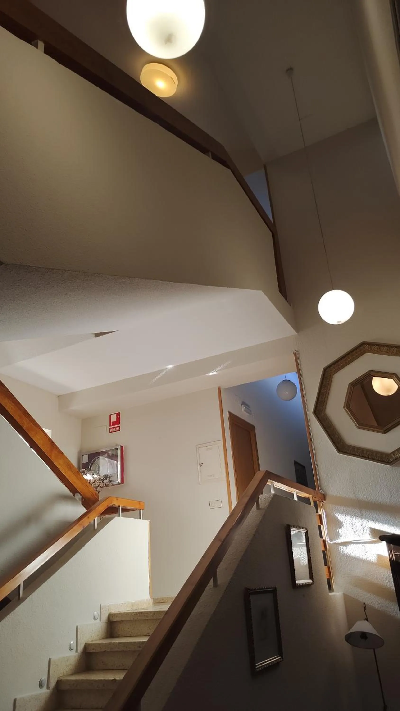 Lobby or reception in Hotel Ria de Vigo "Tierra de Campos"