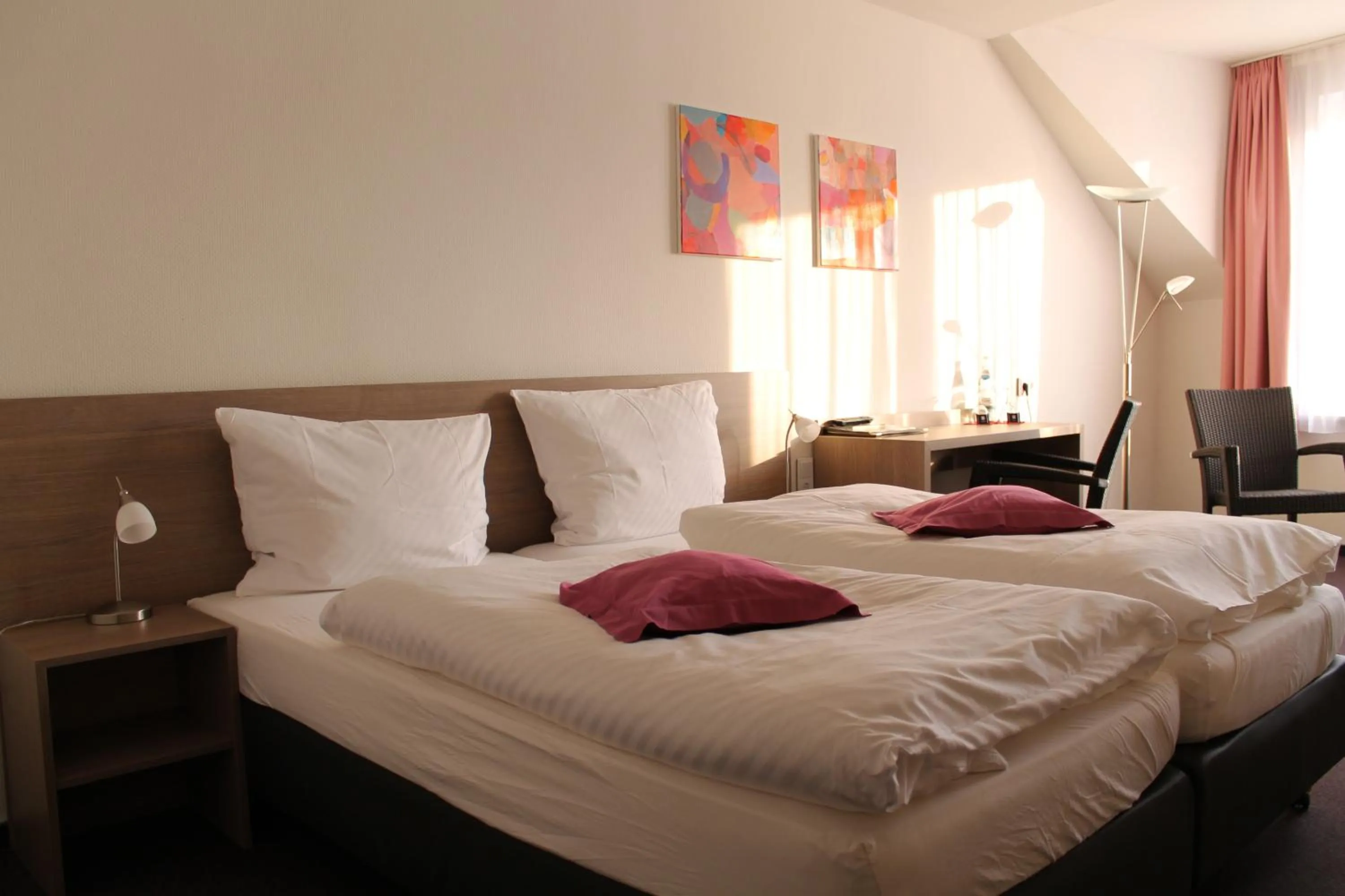 Bed in RheinHotel ARTE