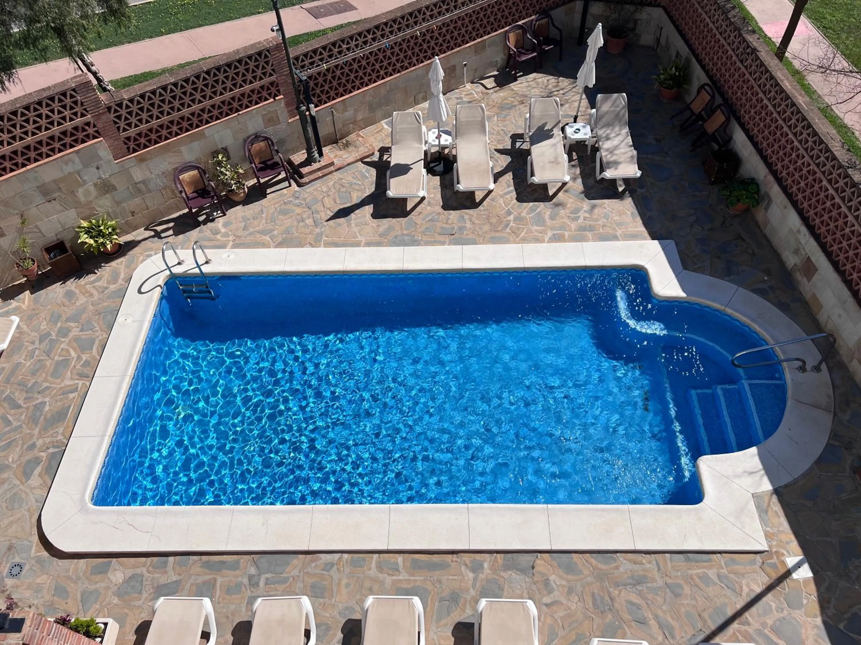 Swimming pool in Biznaga Hols