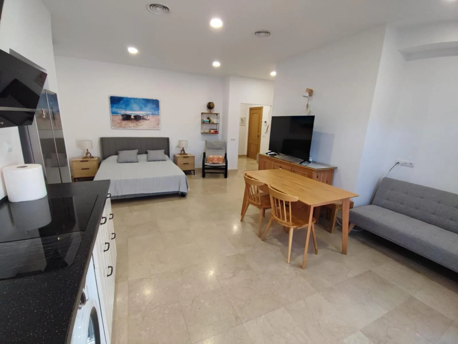 Photo of the whole room, Bed in Biznaga Hols