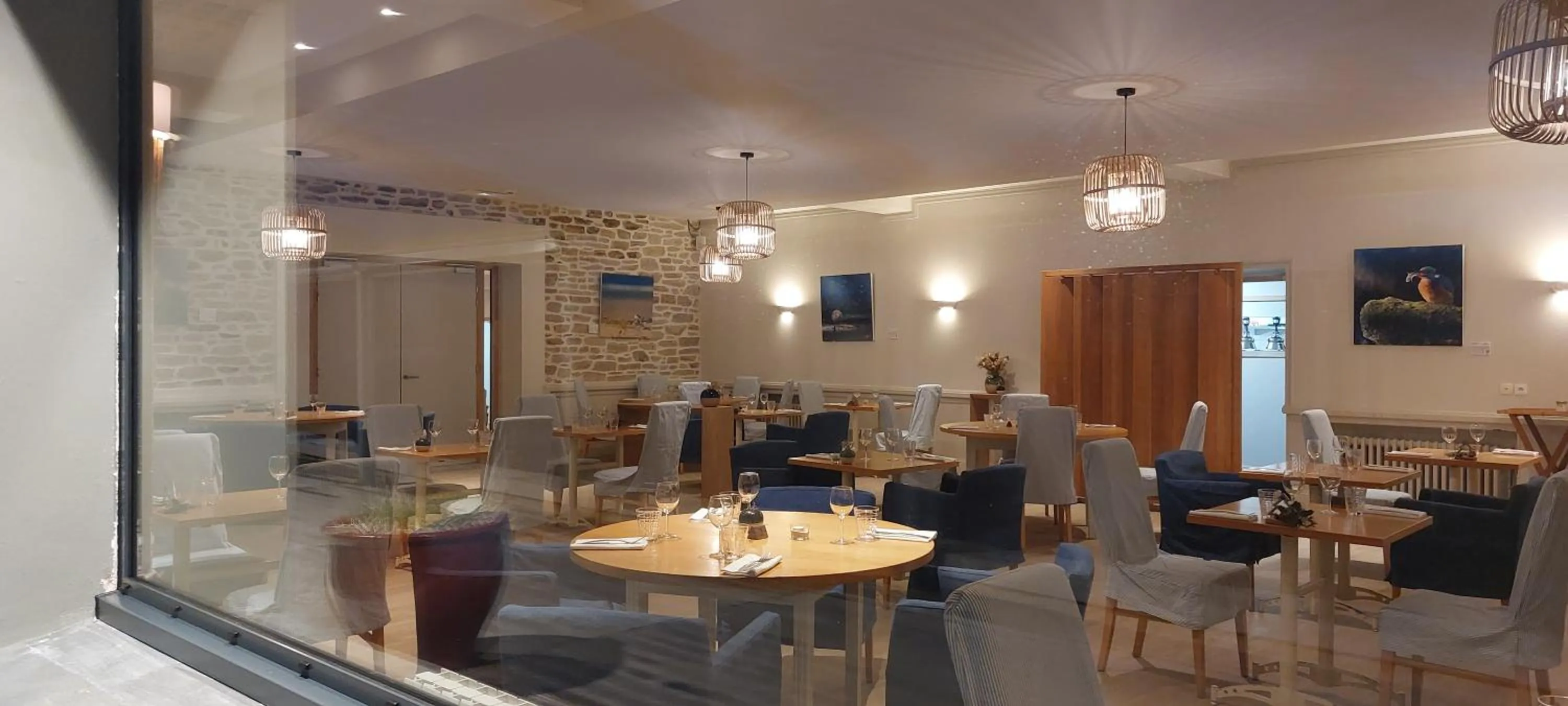 Restaurant/places to eat in Logis le Castel Ac'h