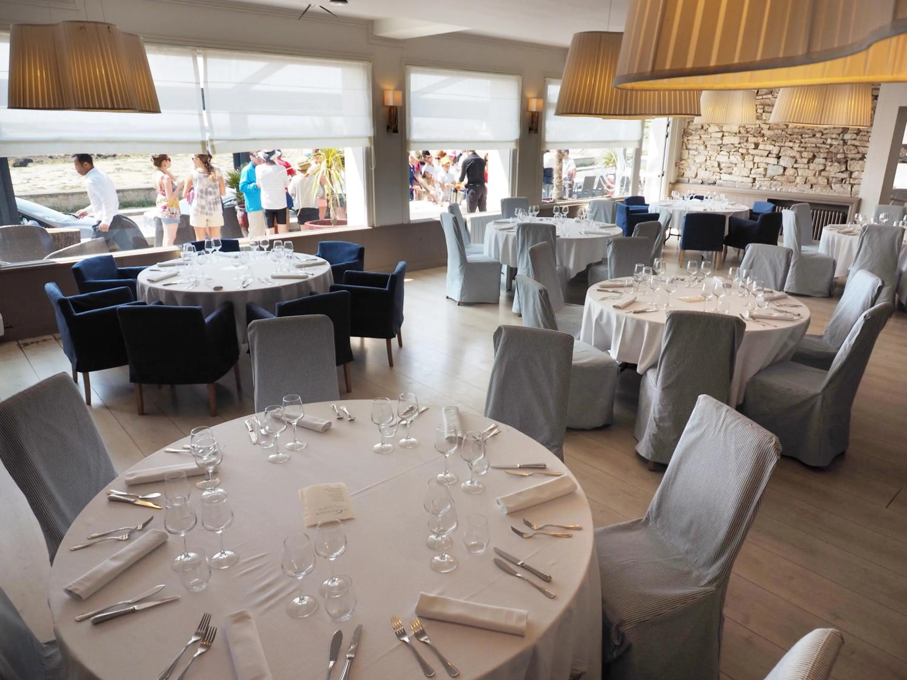 Restaurant/places to eat in Logis le Castel Ac'h