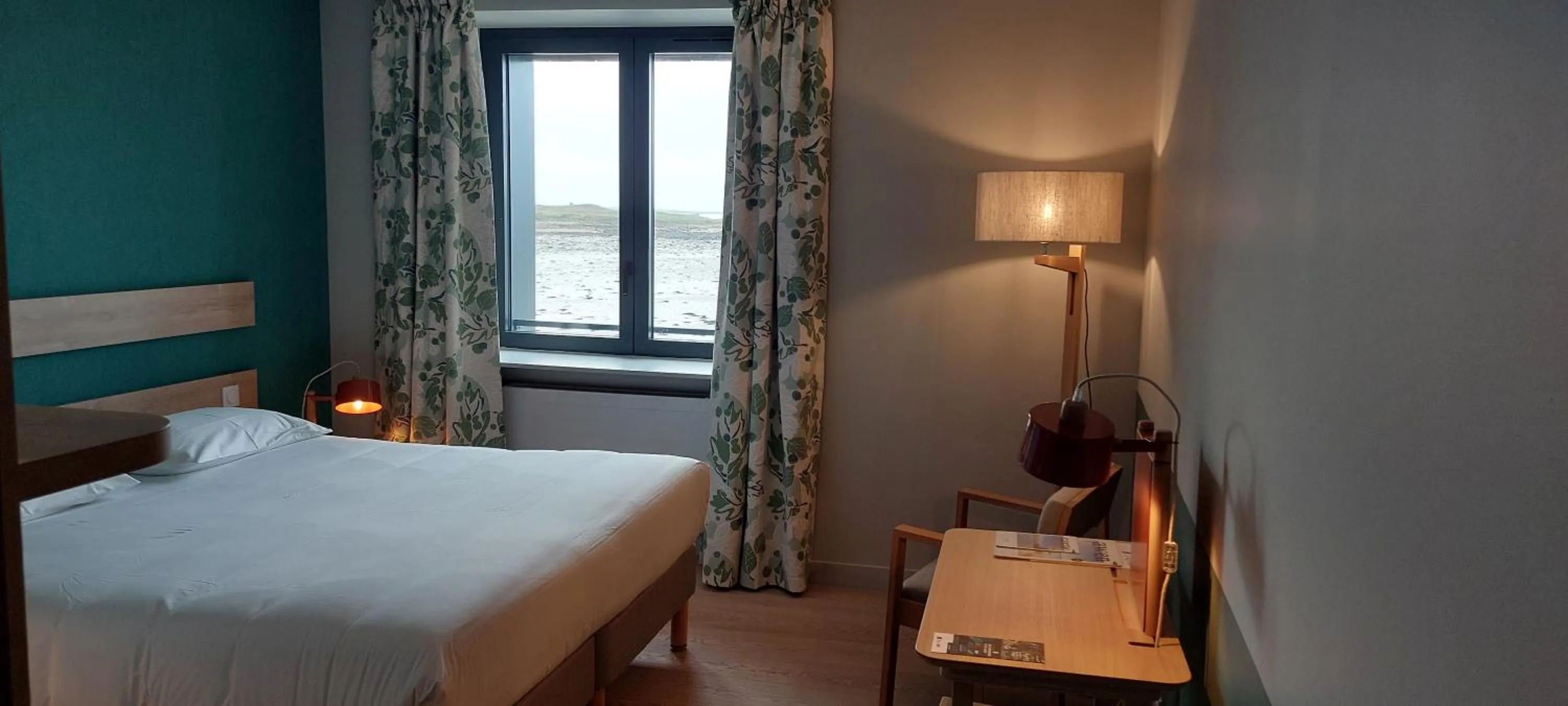 internet, Bed in Logis le Castel Ac'h