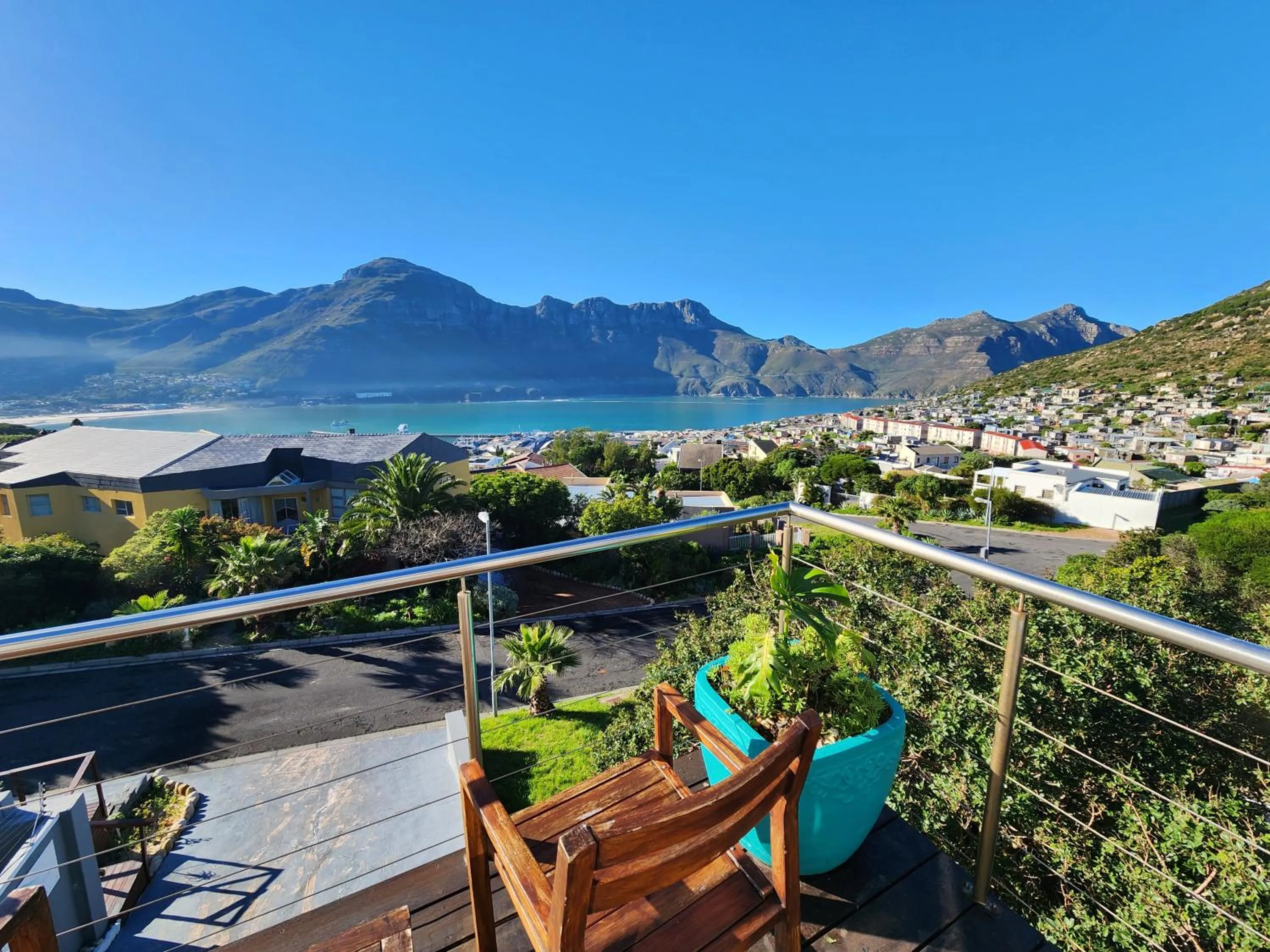 Hout Bay Breeze Guest House