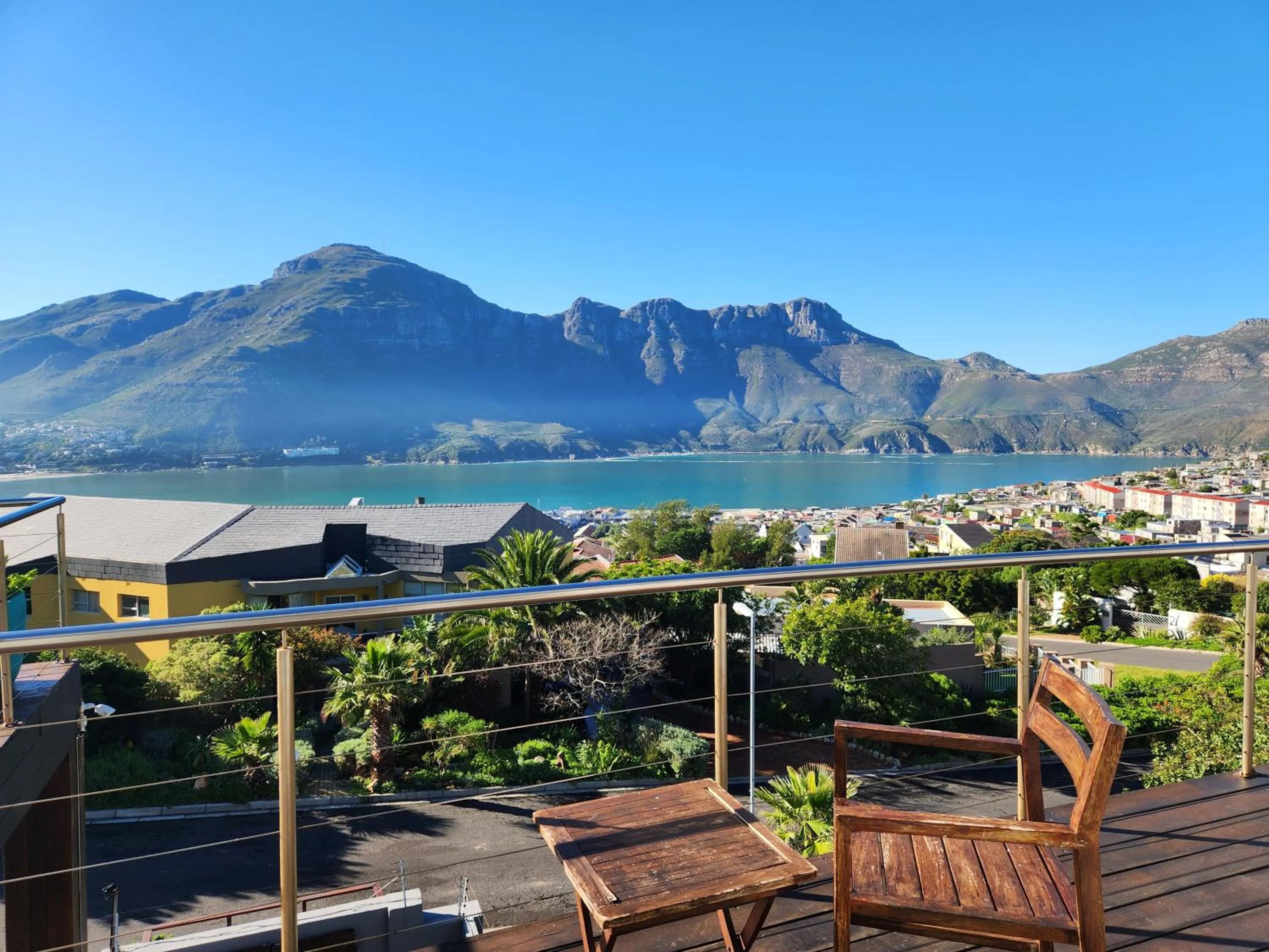 Hout Bay Breeze Guest House