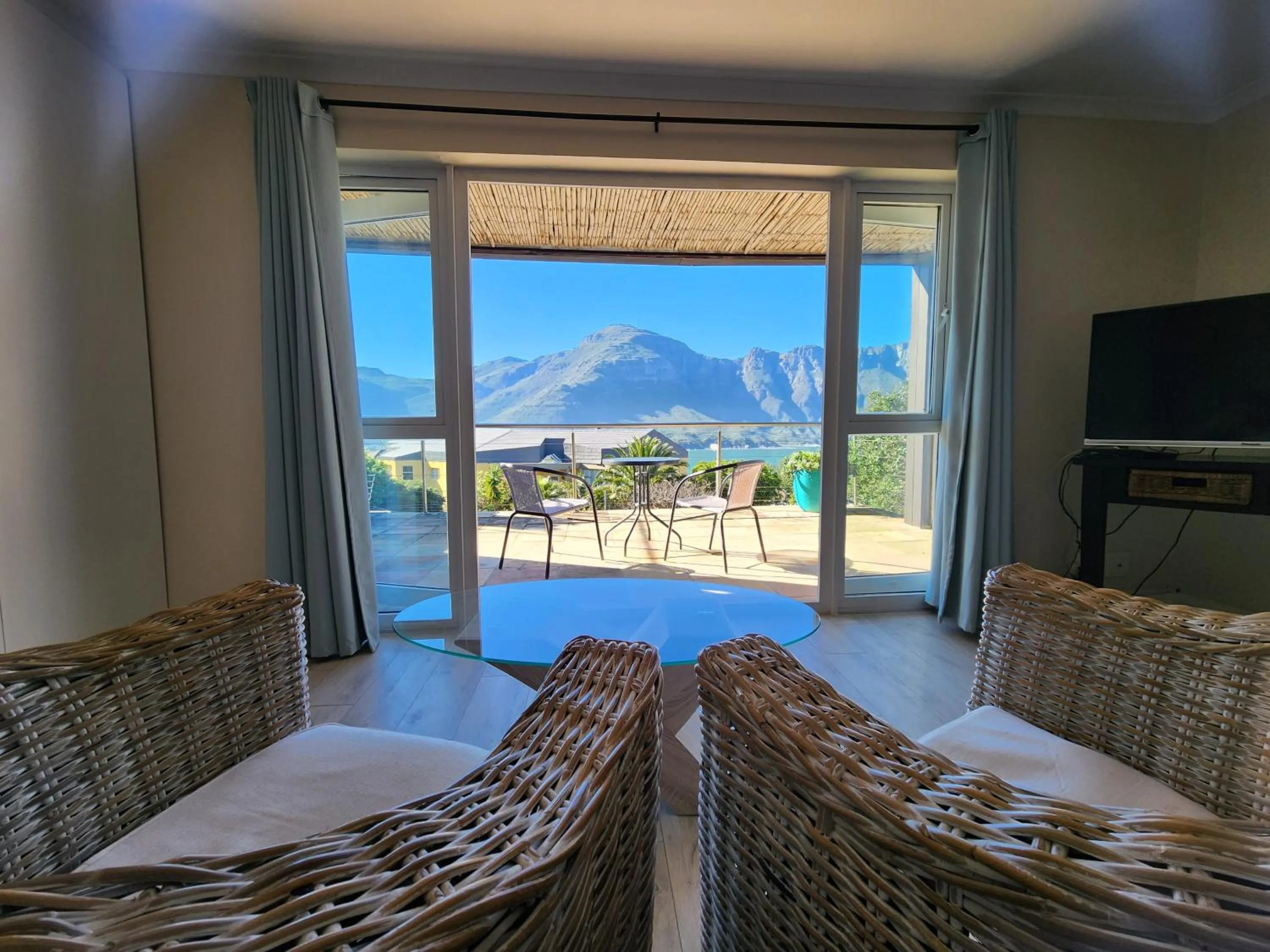 Hout Bay Breeze Guest House