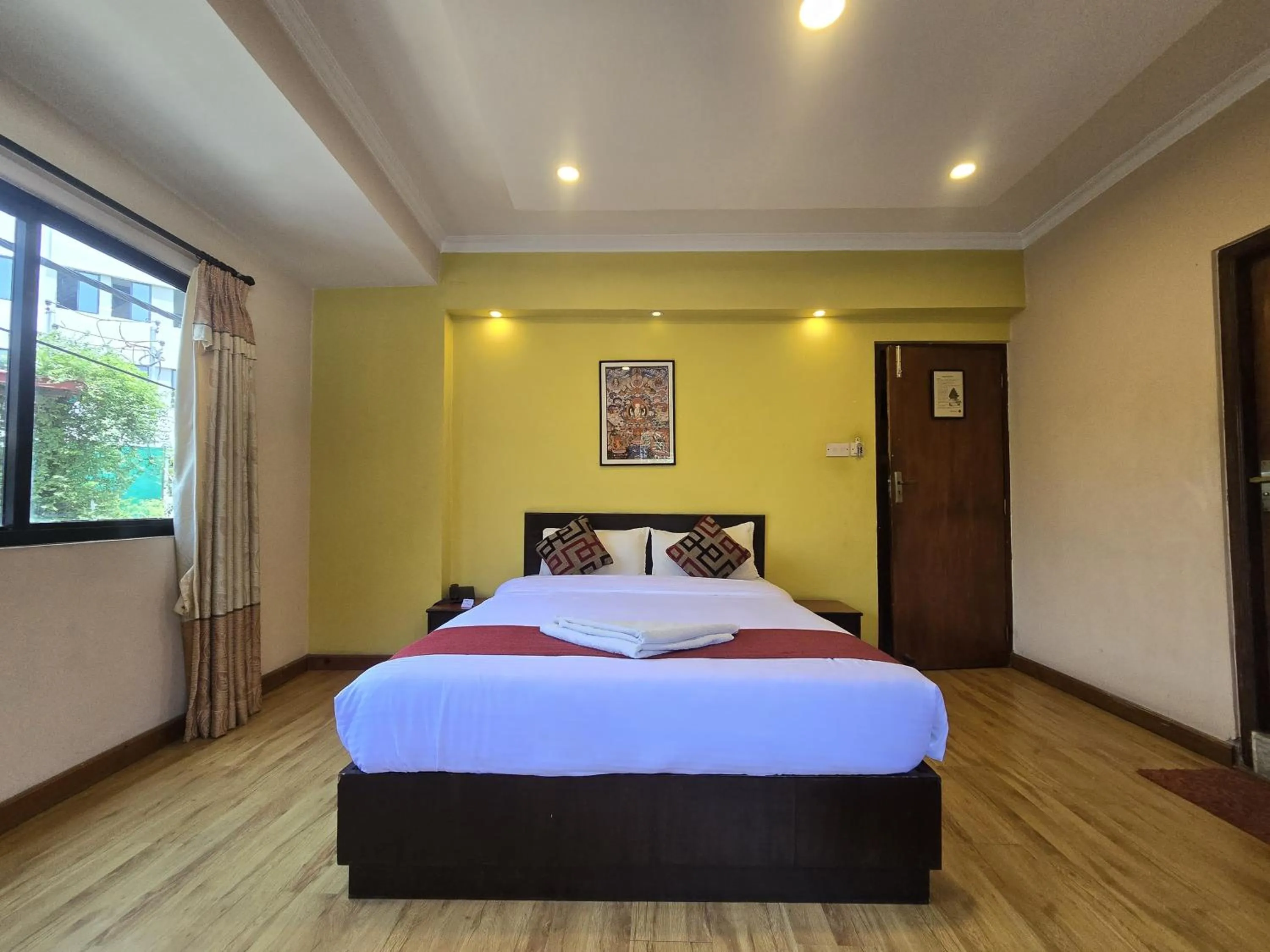 Bedroom, Bed in Cascade Hotel Kathmandu