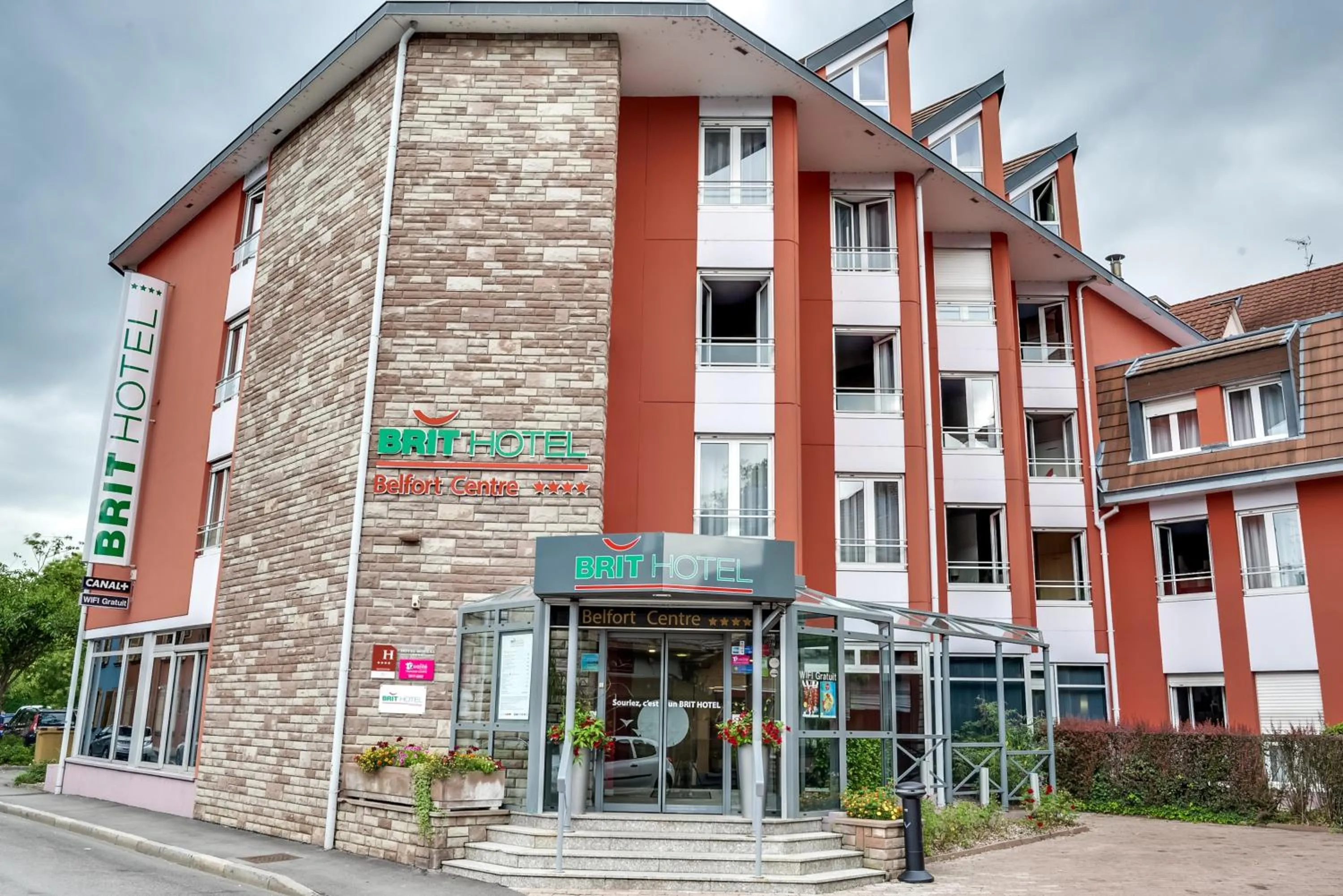 Property building in Brit Hotel Belfort Centre-Le Boreal