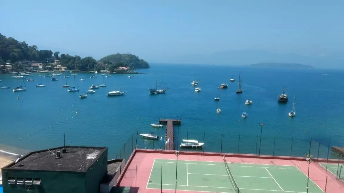 Studio Apartment Sea View 1106 (roupa de cama e banho não incluída – disponível para aluguel) in Angra inn, Angra dos Reis