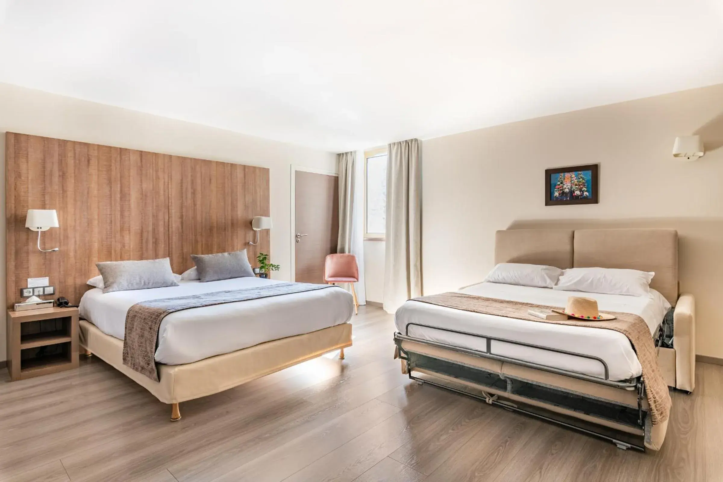 Bed in Best Western Hôtel des Barolles - Lyon Sud Bed in Best Western Hôtel des Barolles - Lyon Sud