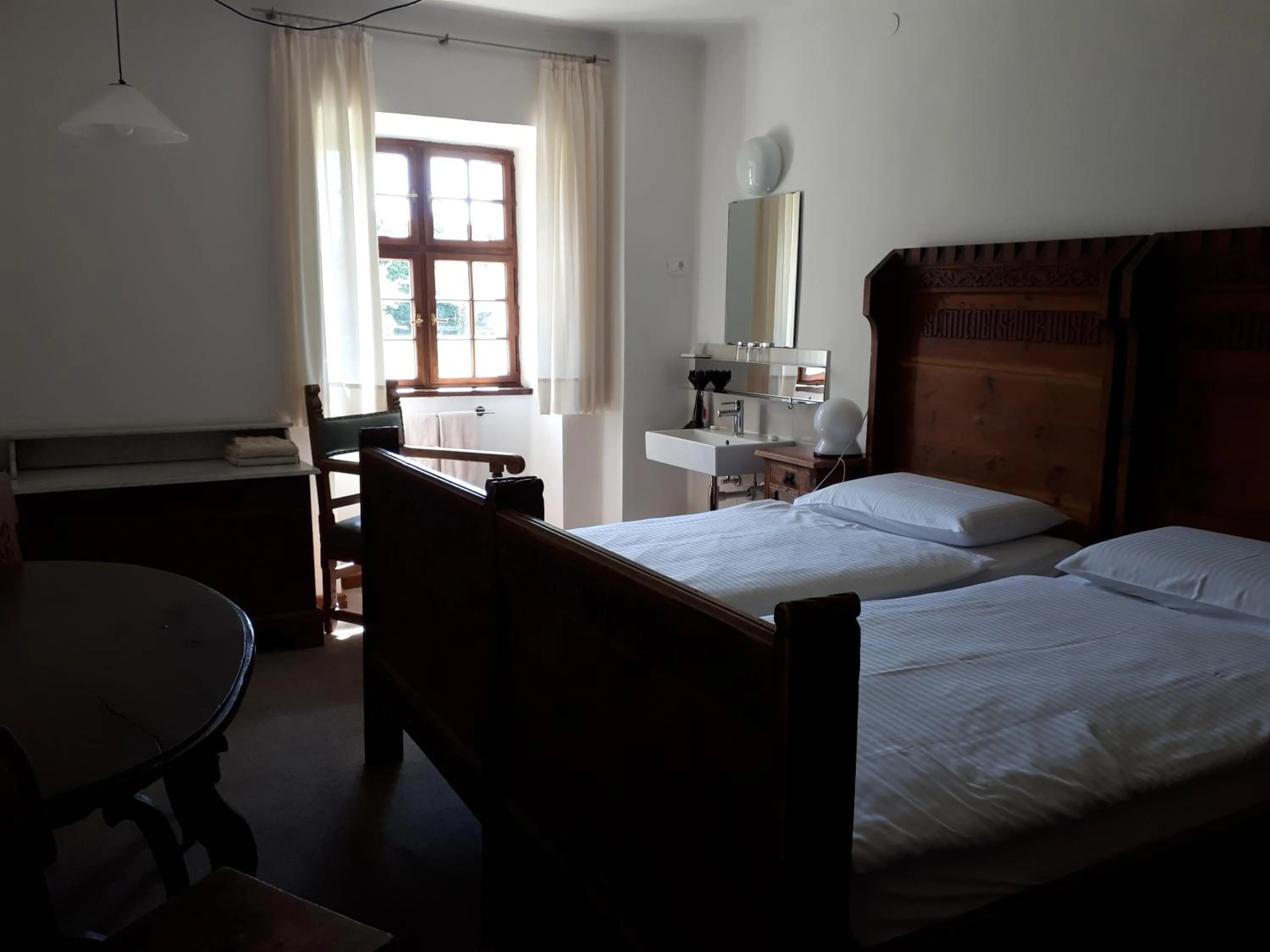 Bedroom, Bed in Castel Pergine