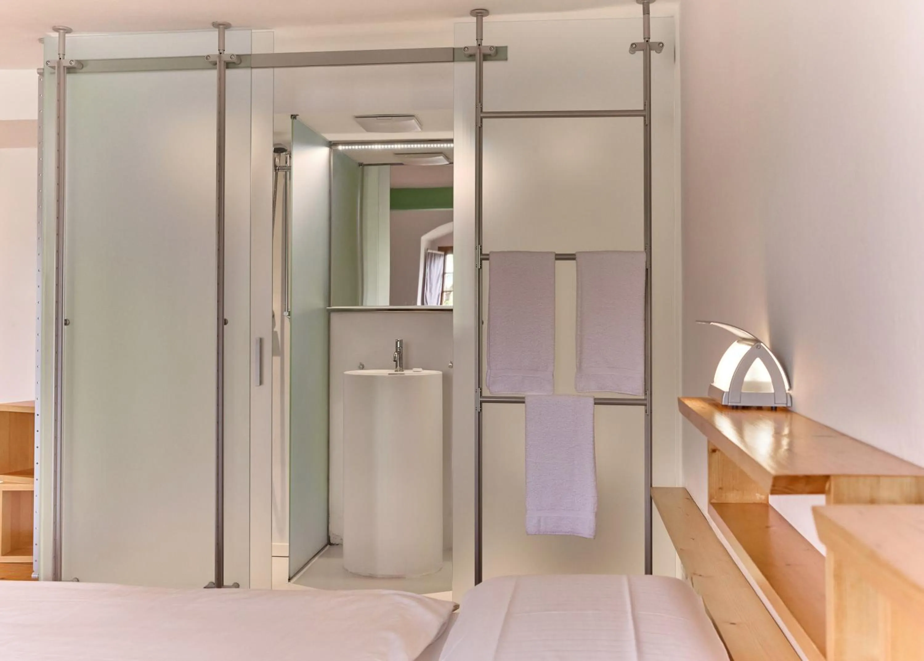 Bathroom, Bed in Castel Pergine