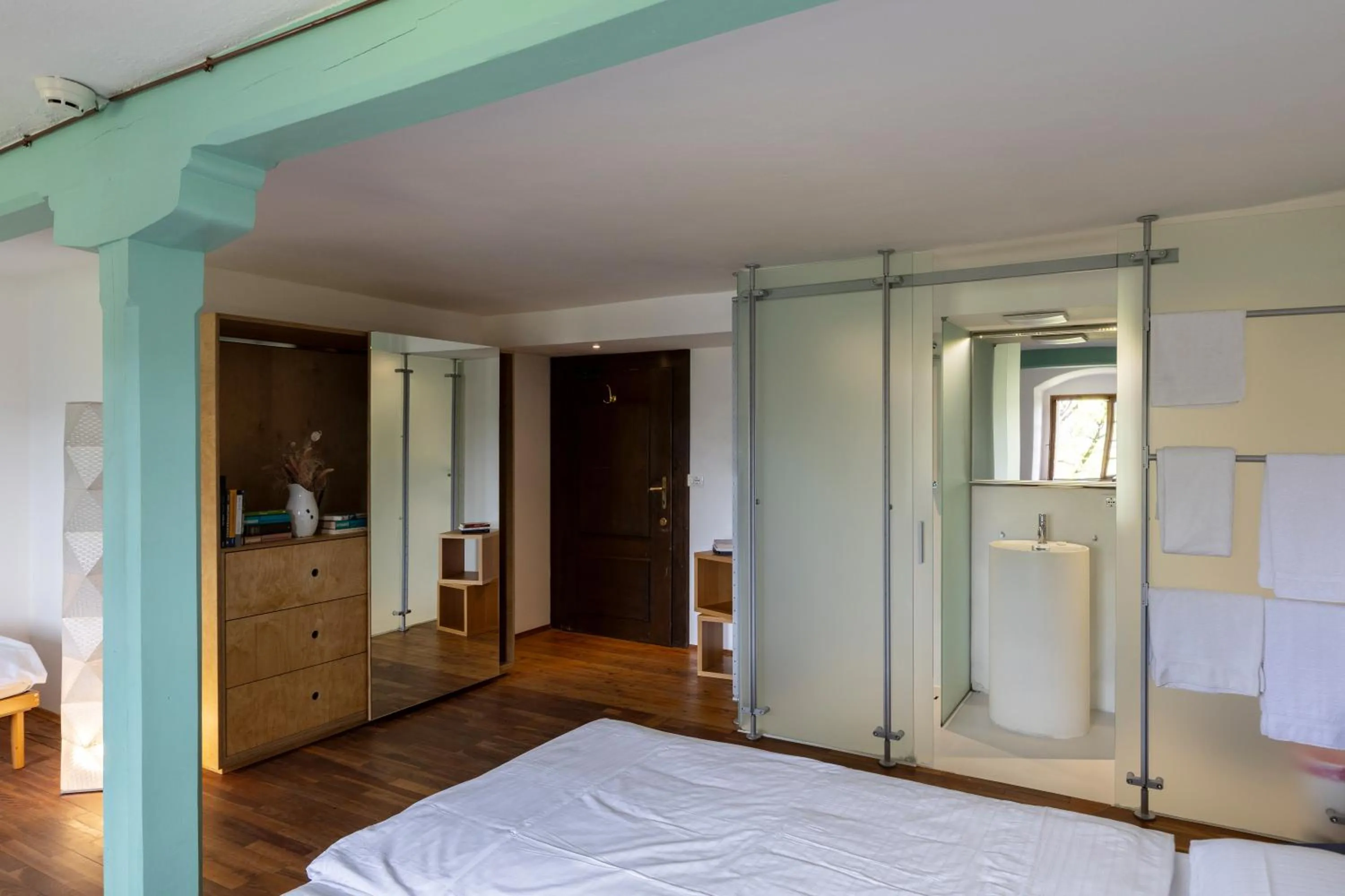 Bedroom, Bed in Castel Pergine