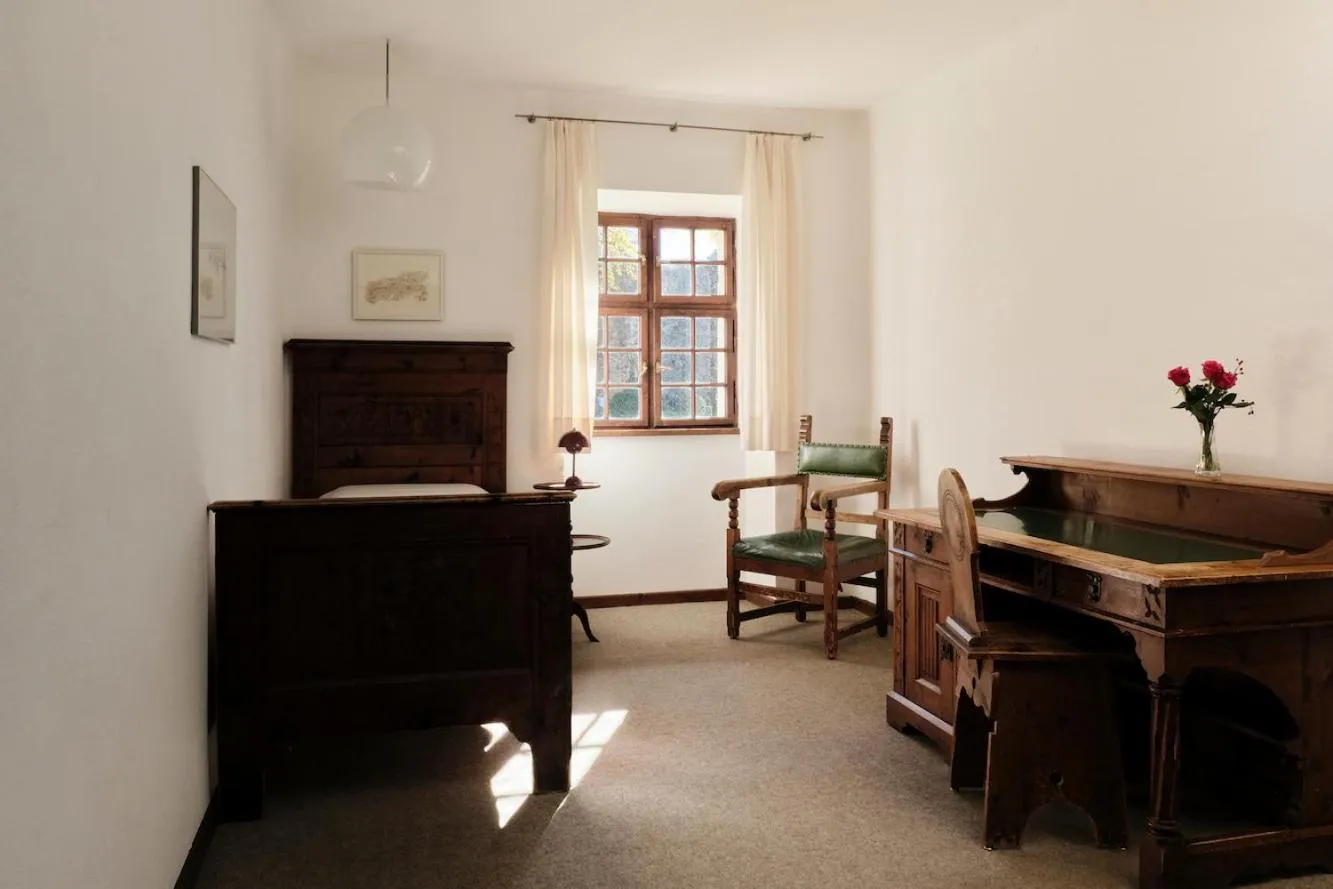 Photo of the whole room in Castel Pergine