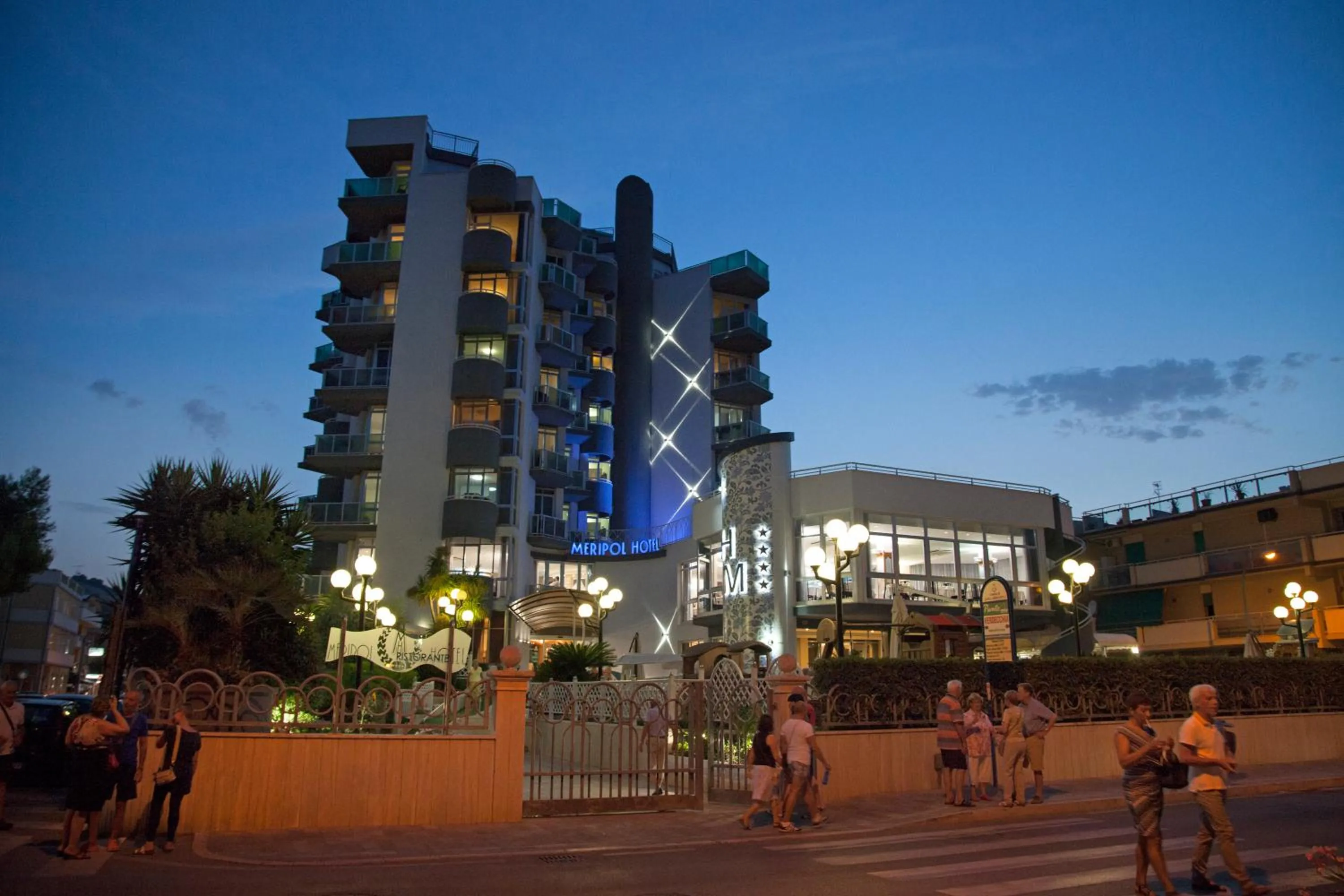 Facade/entrance in Hotel Meripol