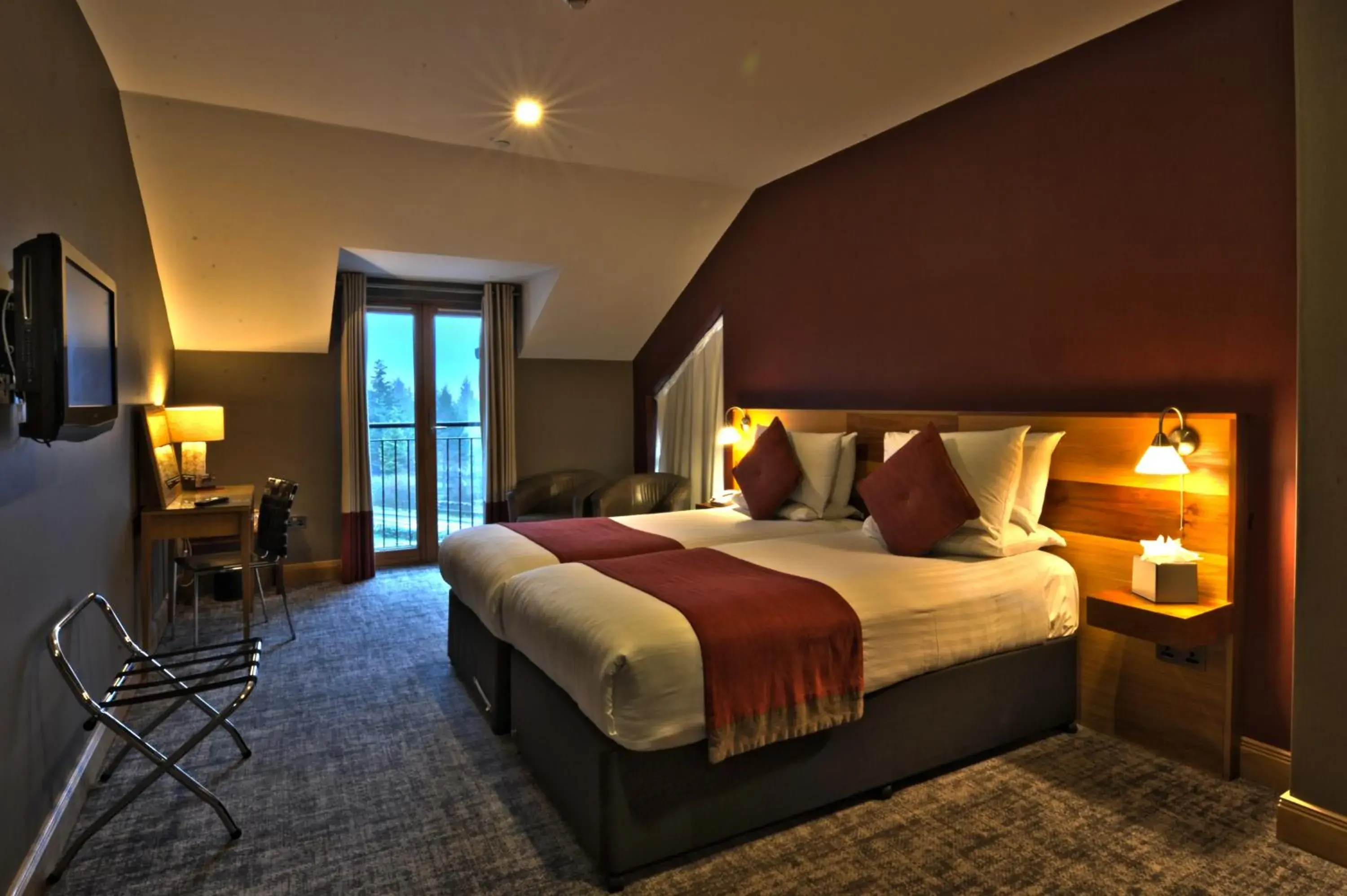 Deluxe Guest Room in The Inn on Loch Lomond Deluxe Guest Room in The Inn on Loch Lomond