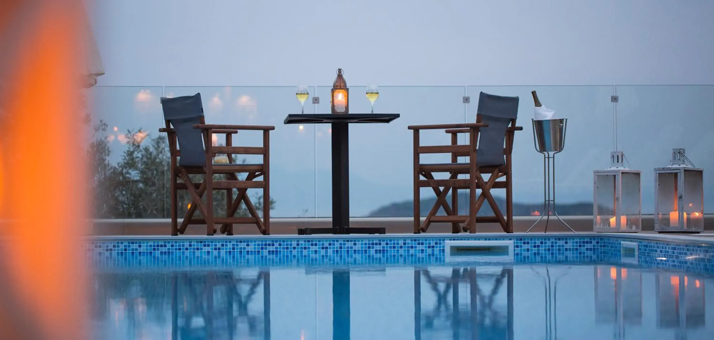 Evening entertainment in Irida Aegean View, Philian Hotels and Resorts Evening entertainment in Irida Aegean View, Philian Hotels and Resorts