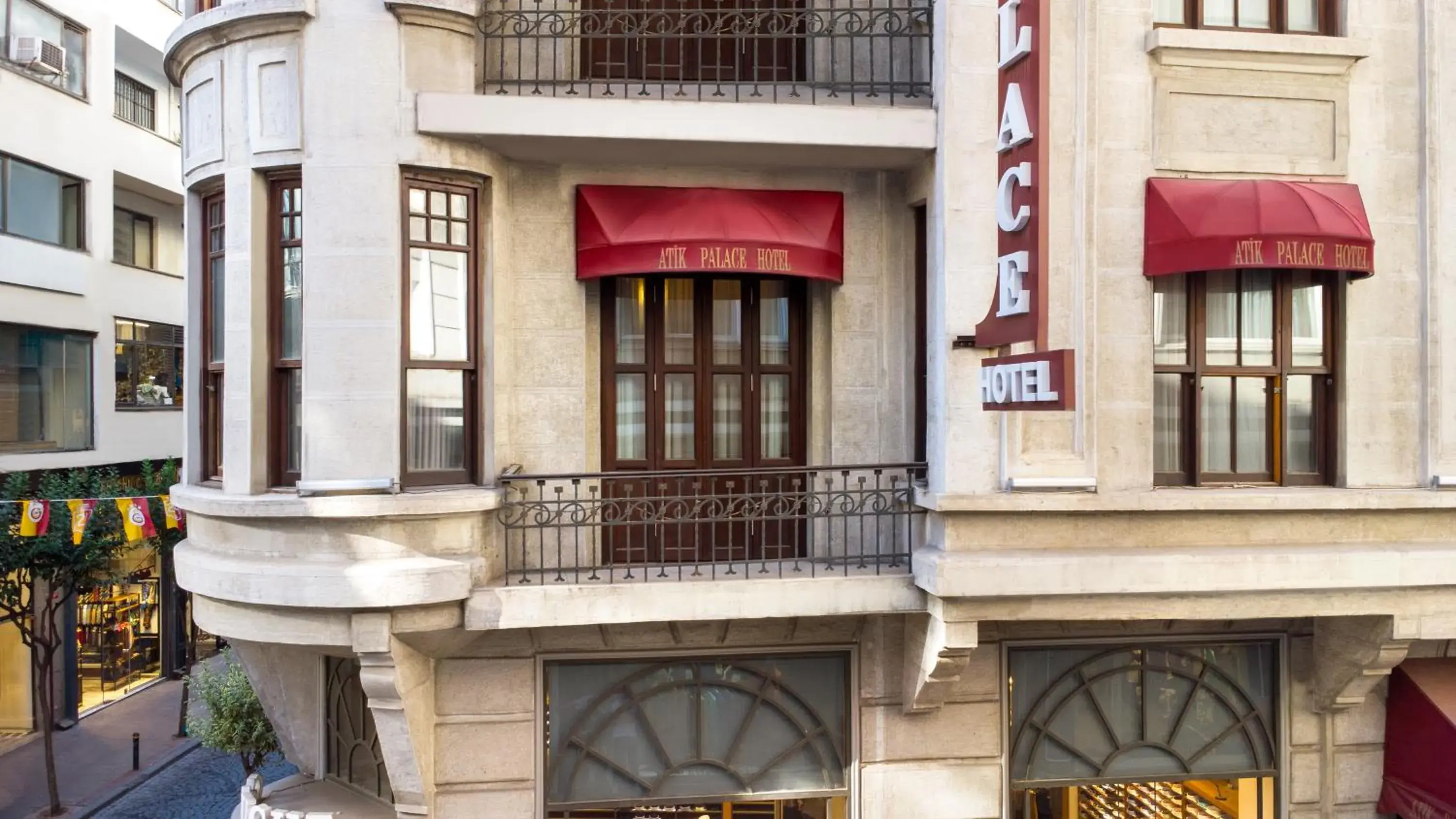 Property building in Atik Palas Hotel Property building in Atik Palas Hotel