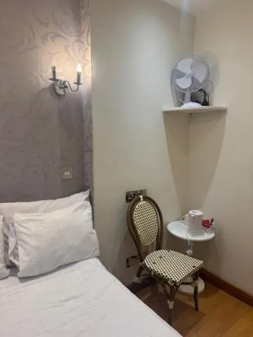 Bed in The Paramount Hotel