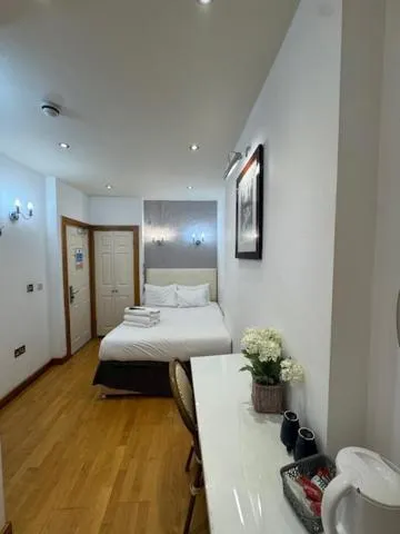 Bed in The Paramount Hotel