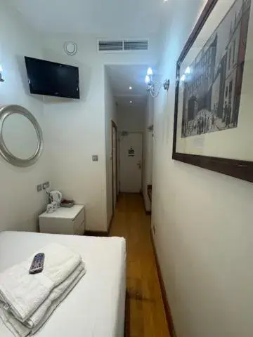 Double Room with Garden View in The Paramount Hotel Double Room with Garden View in The Paramount Hotel