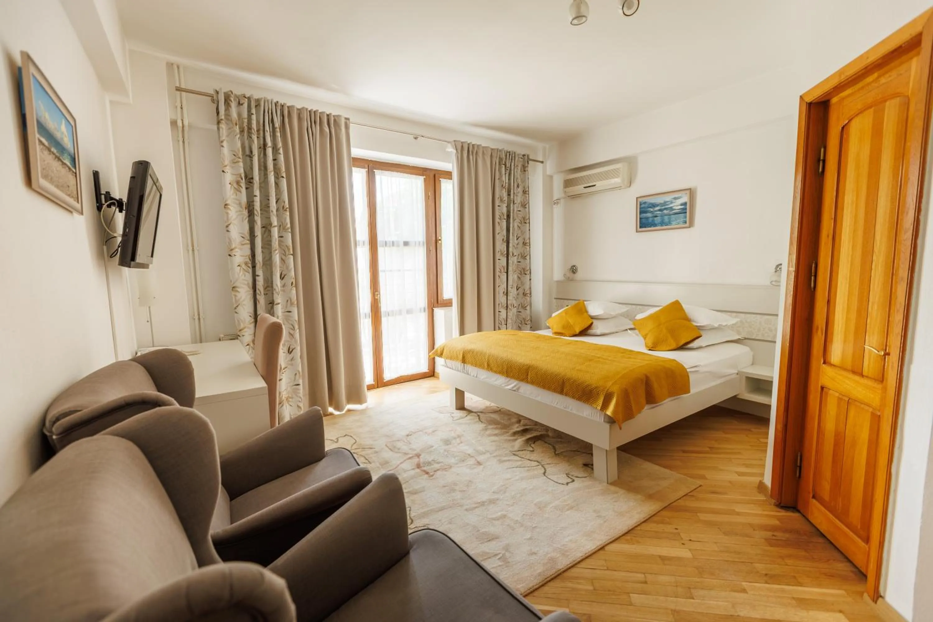 Superior King Room in Vila Belvedere