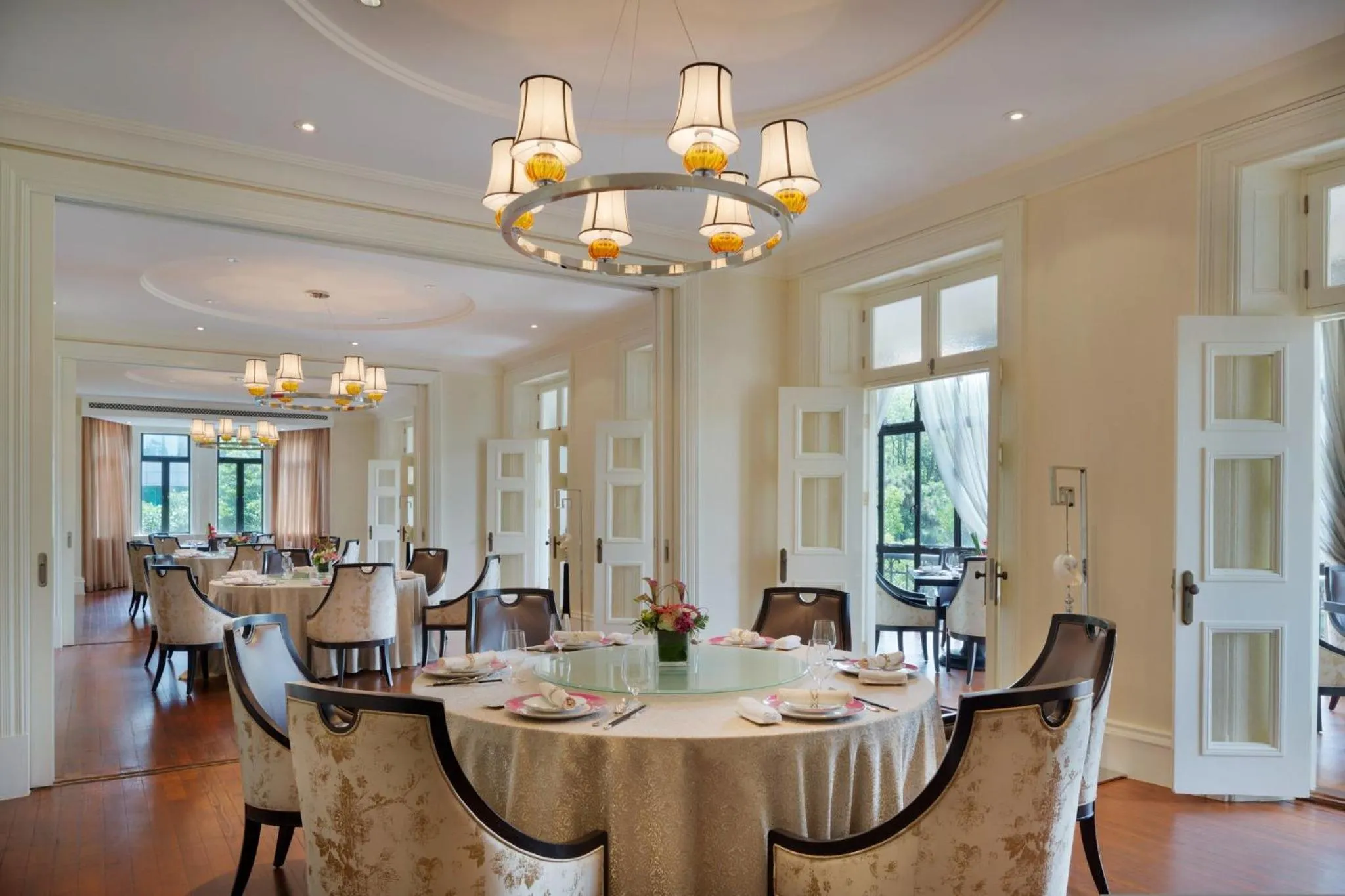 Restaurant/places to eat in InterContinental Shanghai Ruijin by IHG - Downtown Historic Iconic Garden Hotel