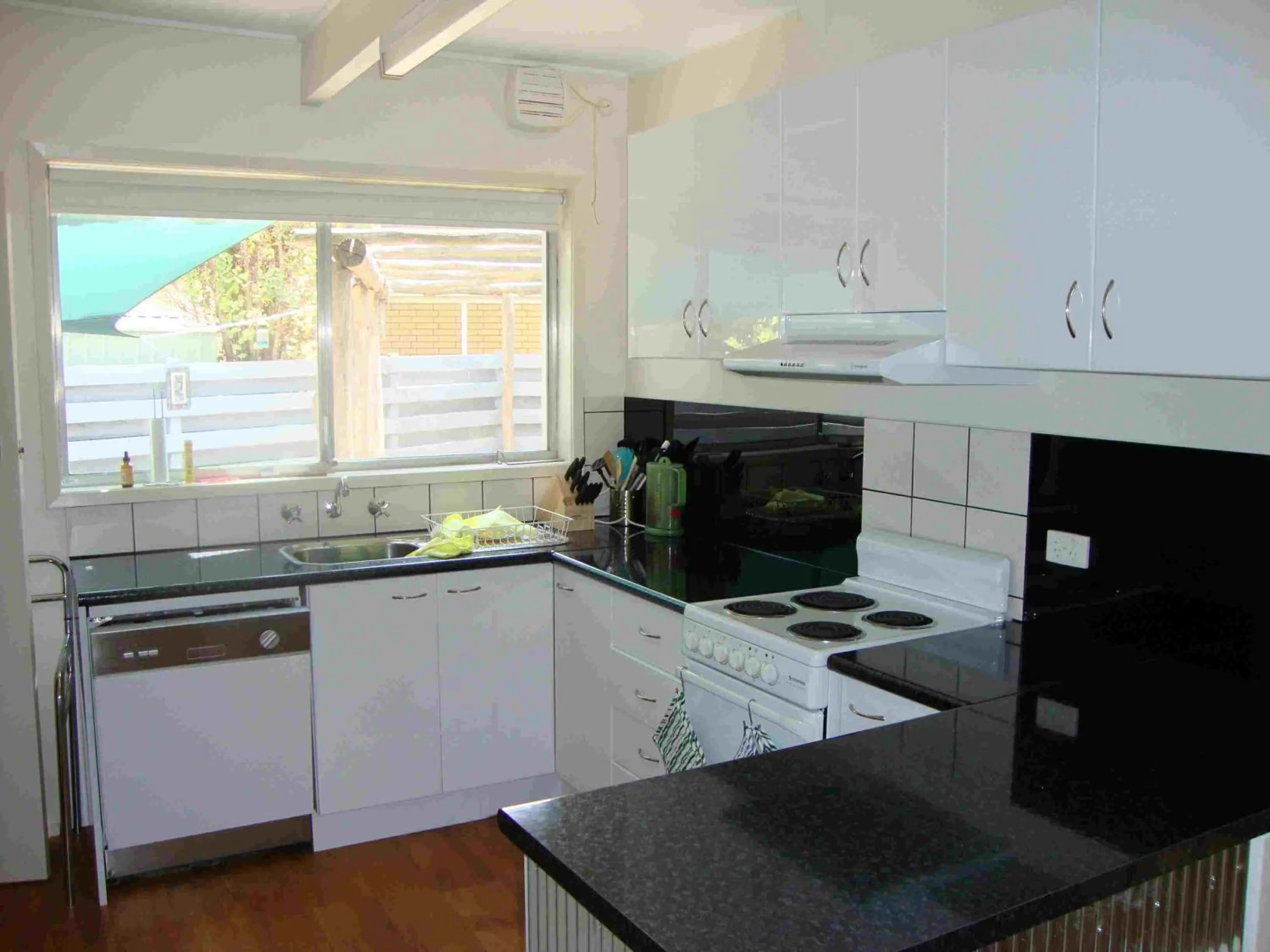 Ageri Holiday House