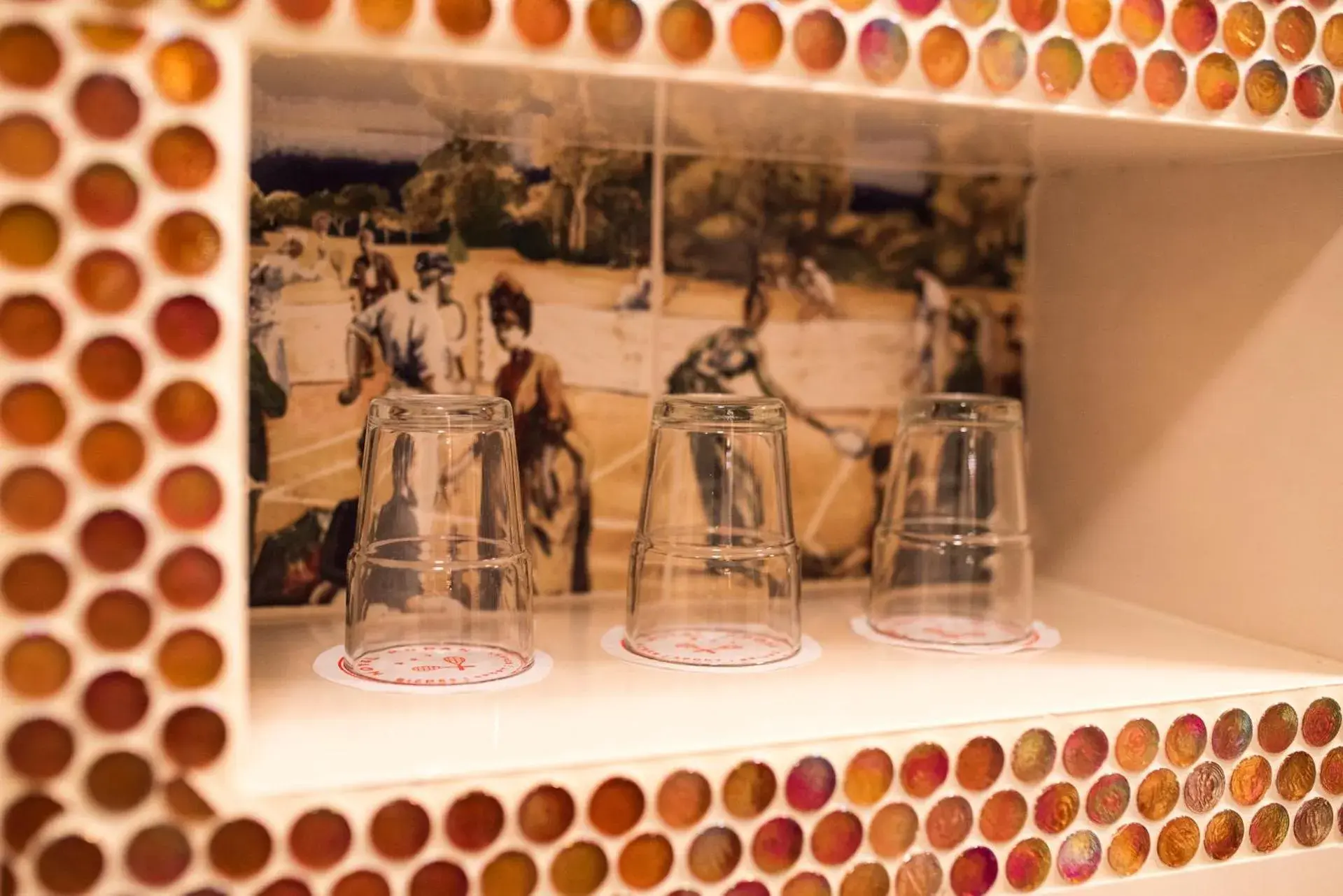 Comfort Triple Room with Shower in Hotel Rodan Comfort Triple Room with Shower in Hotel Rodan