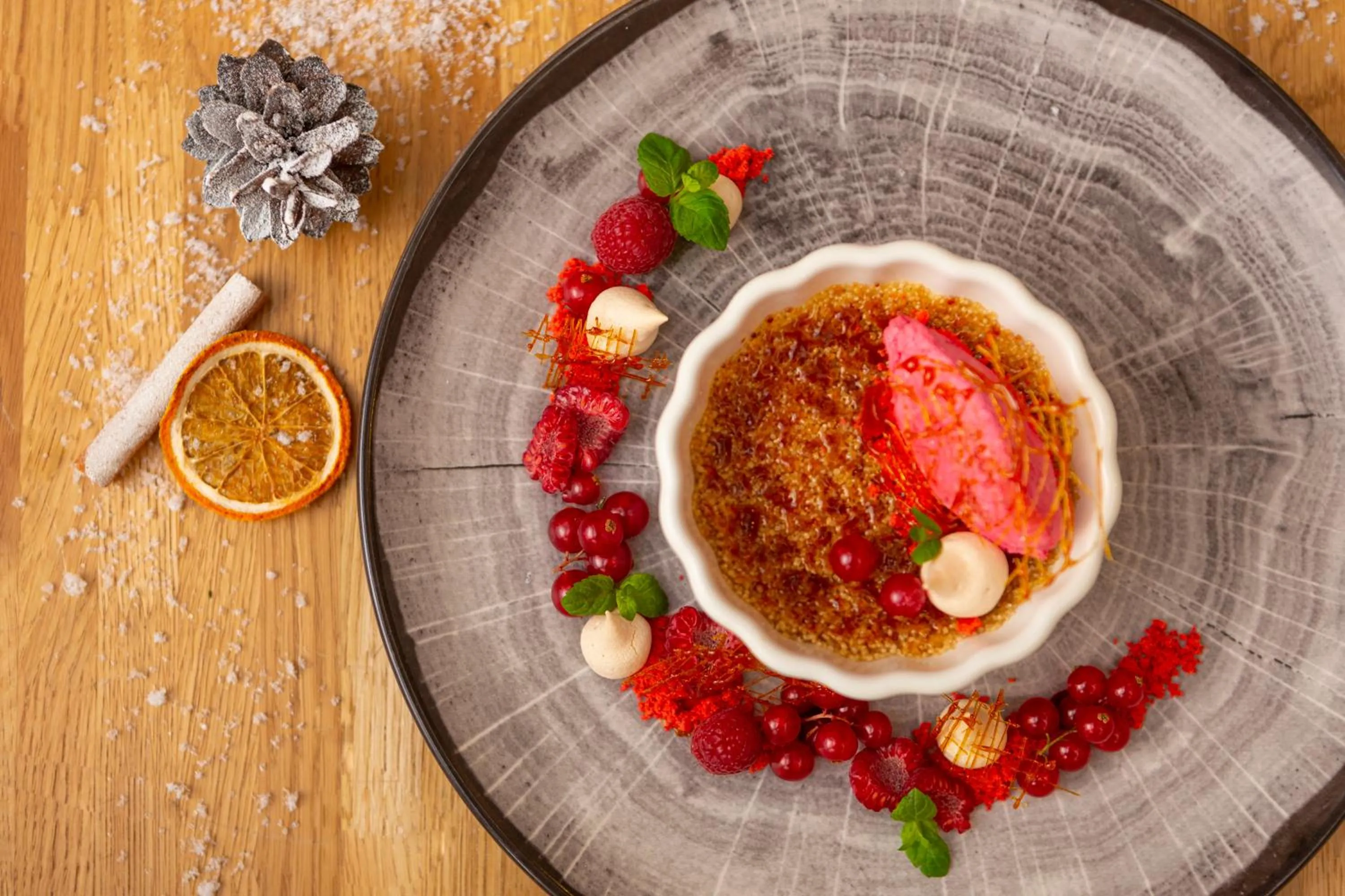 Food and drinks in Hotel Rodan