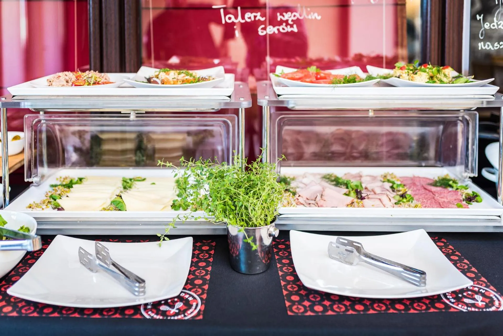 Buffet breakfast in Hotel Rodan