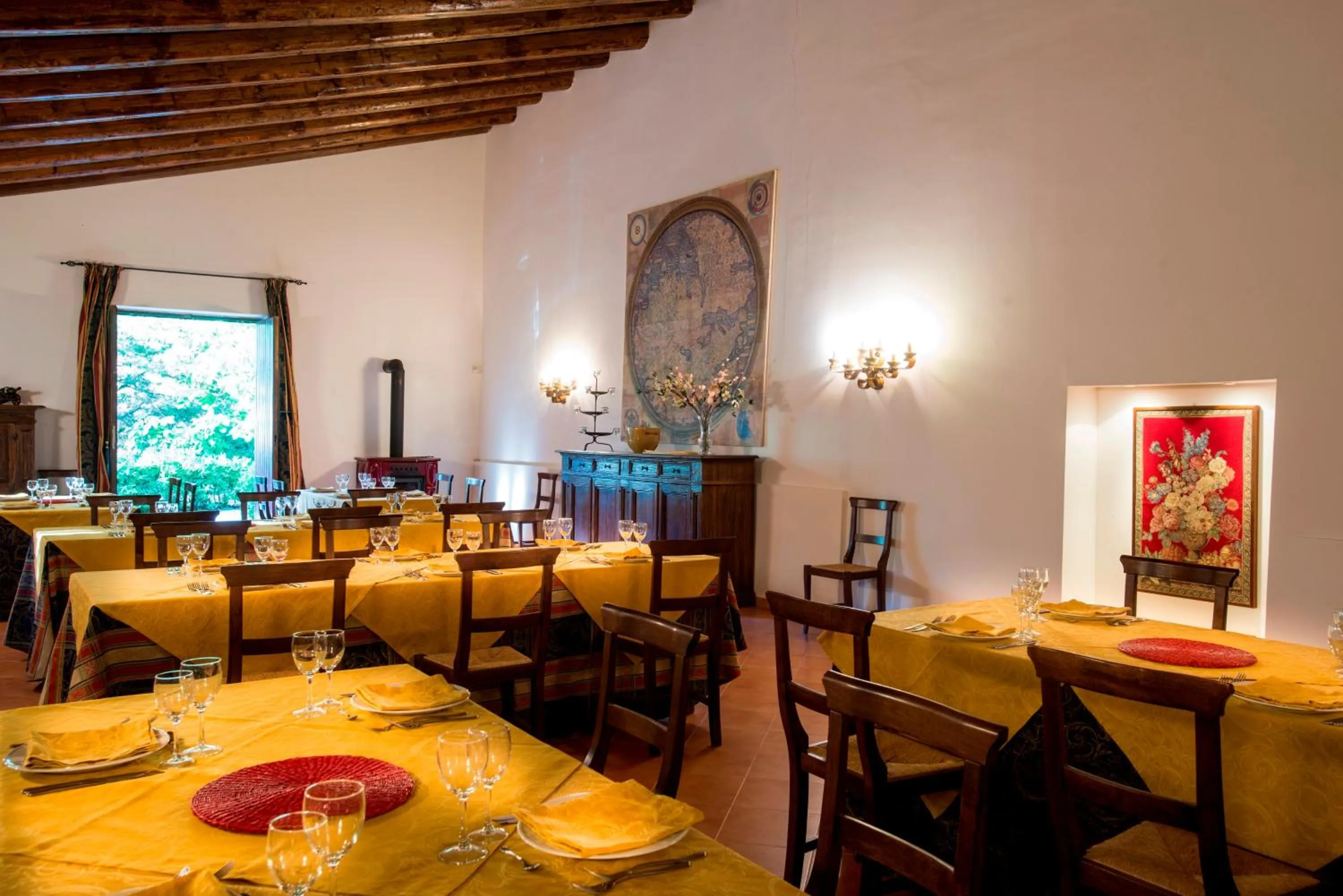 Restaurant/places to eat in Masseria Rossella