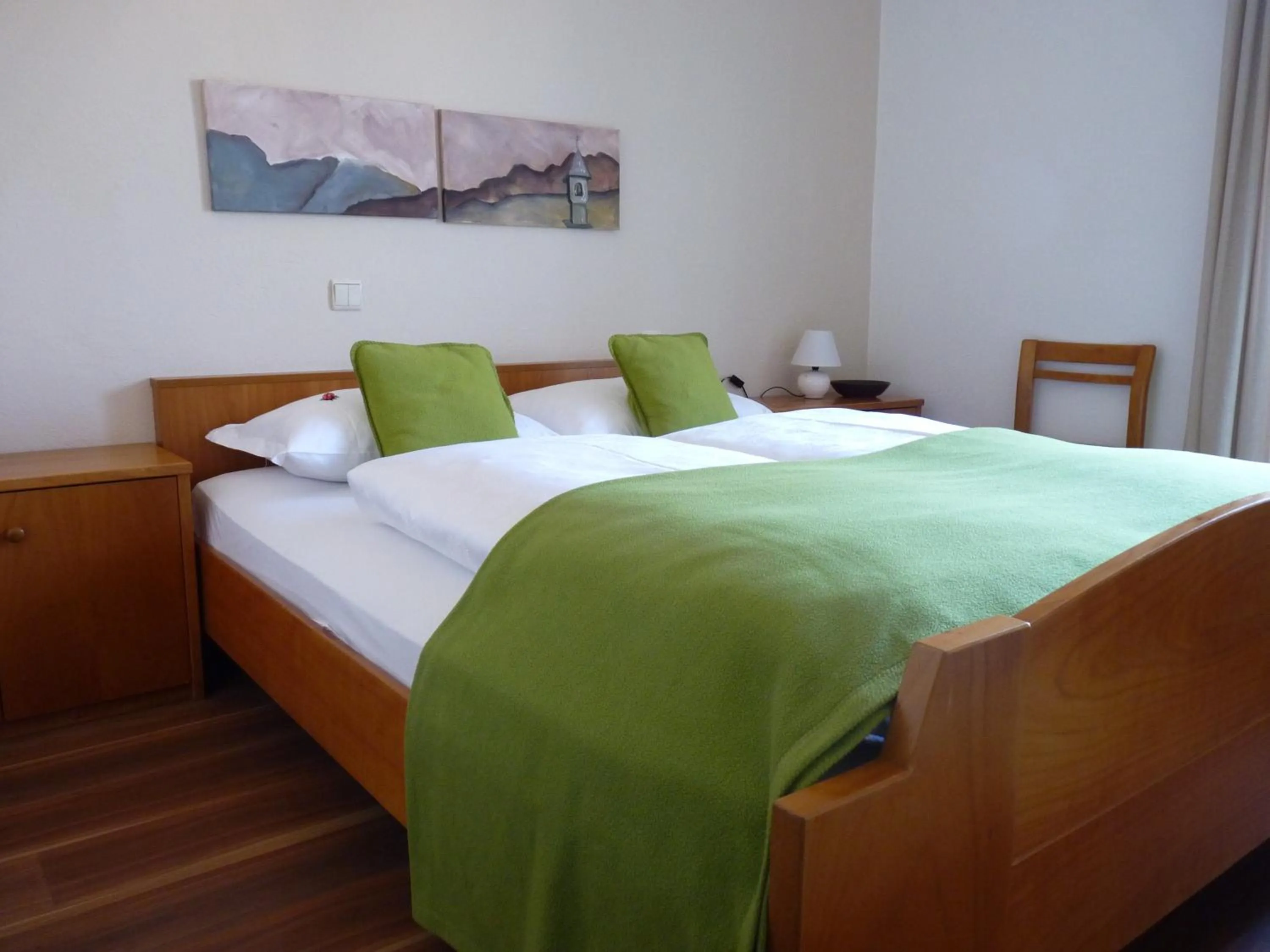 Bed in Gasthof Albergo Kreuzwirt