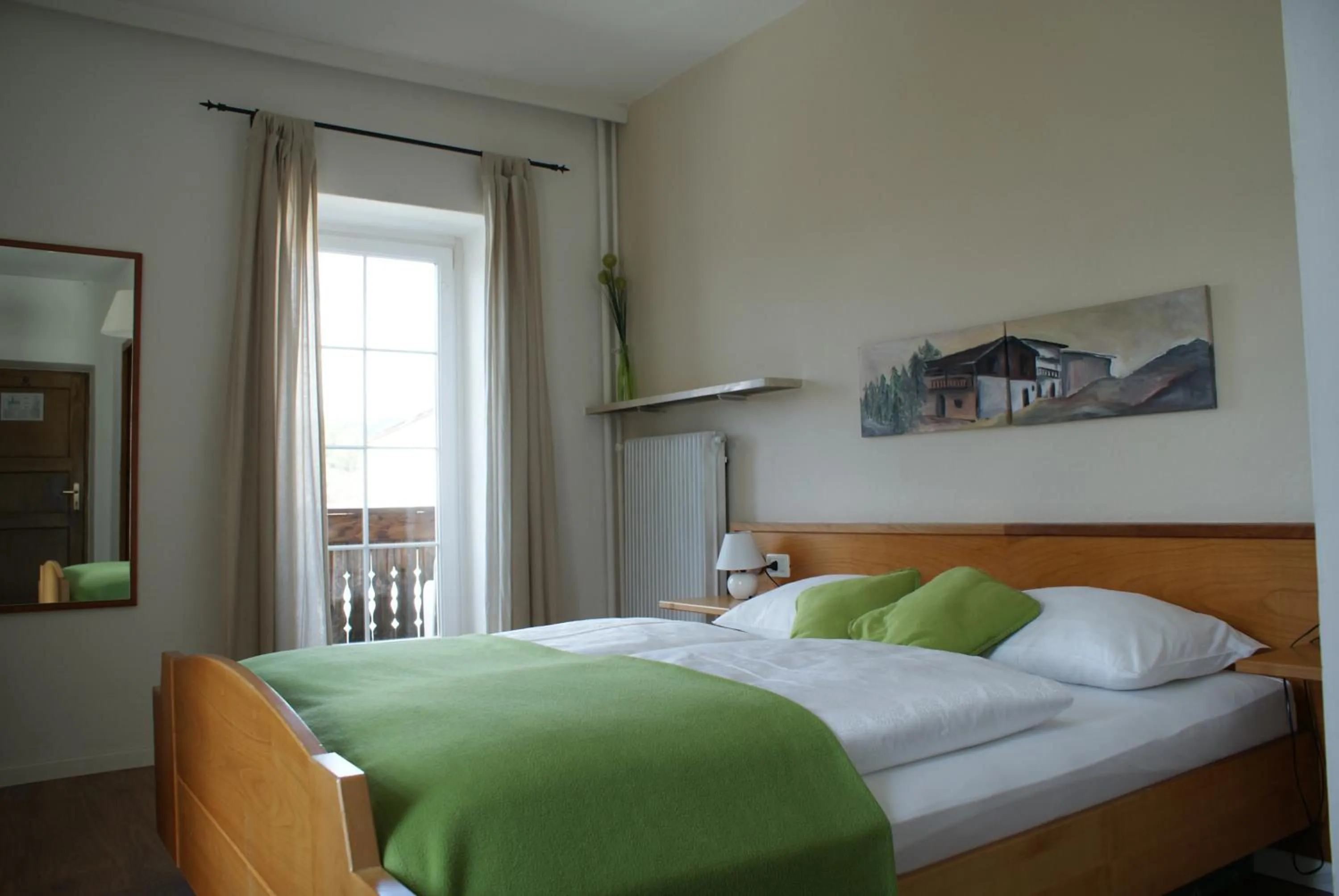 Bedroom, Bed in Gasthof Albergo Kreuzwirt