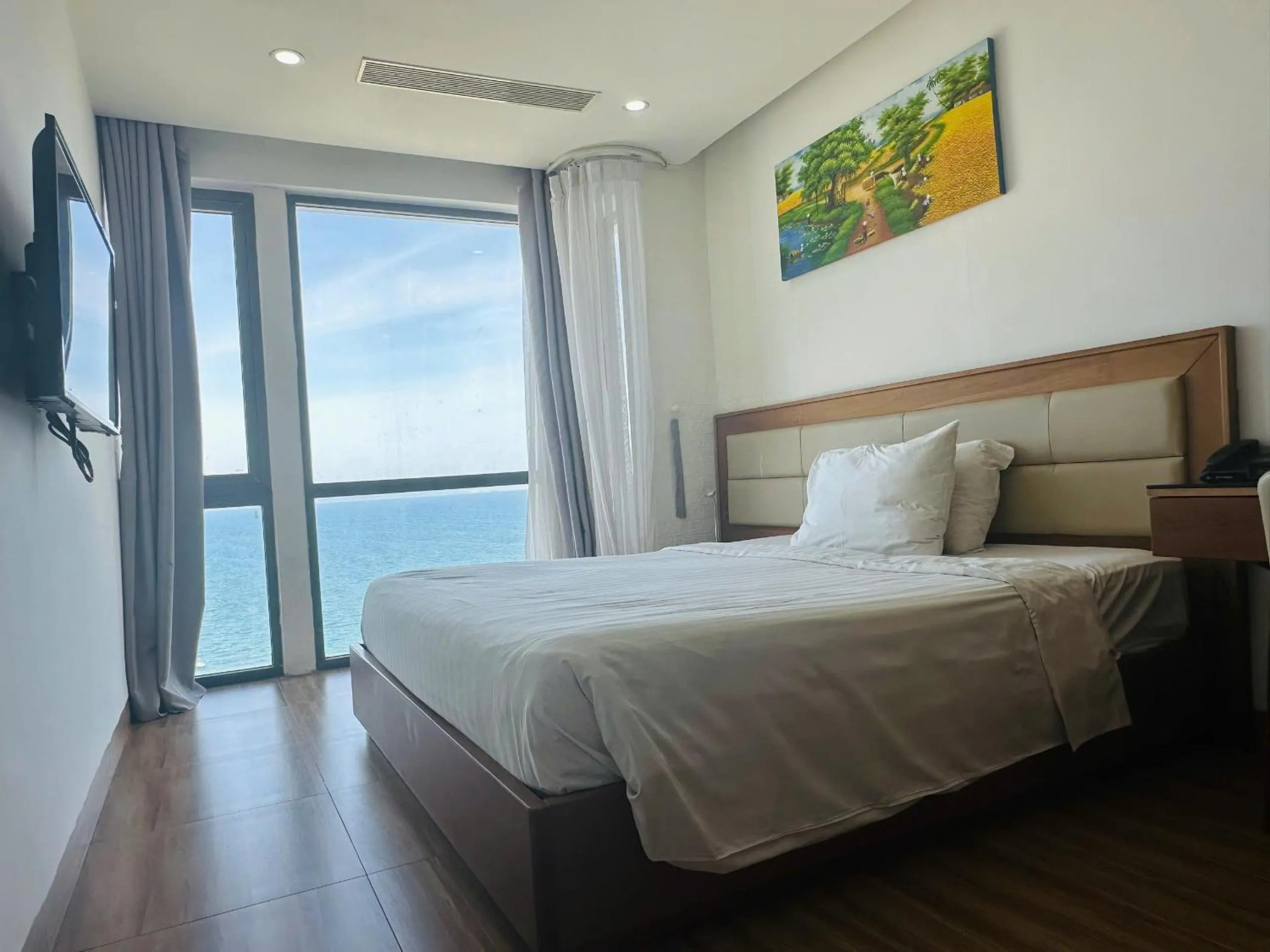 Bed in Alisia Beach Hotel Da Nang