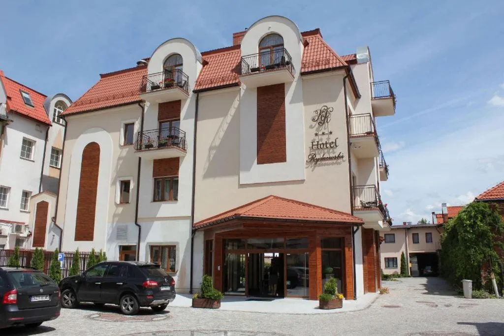 Property building in Hotel Rydzewski