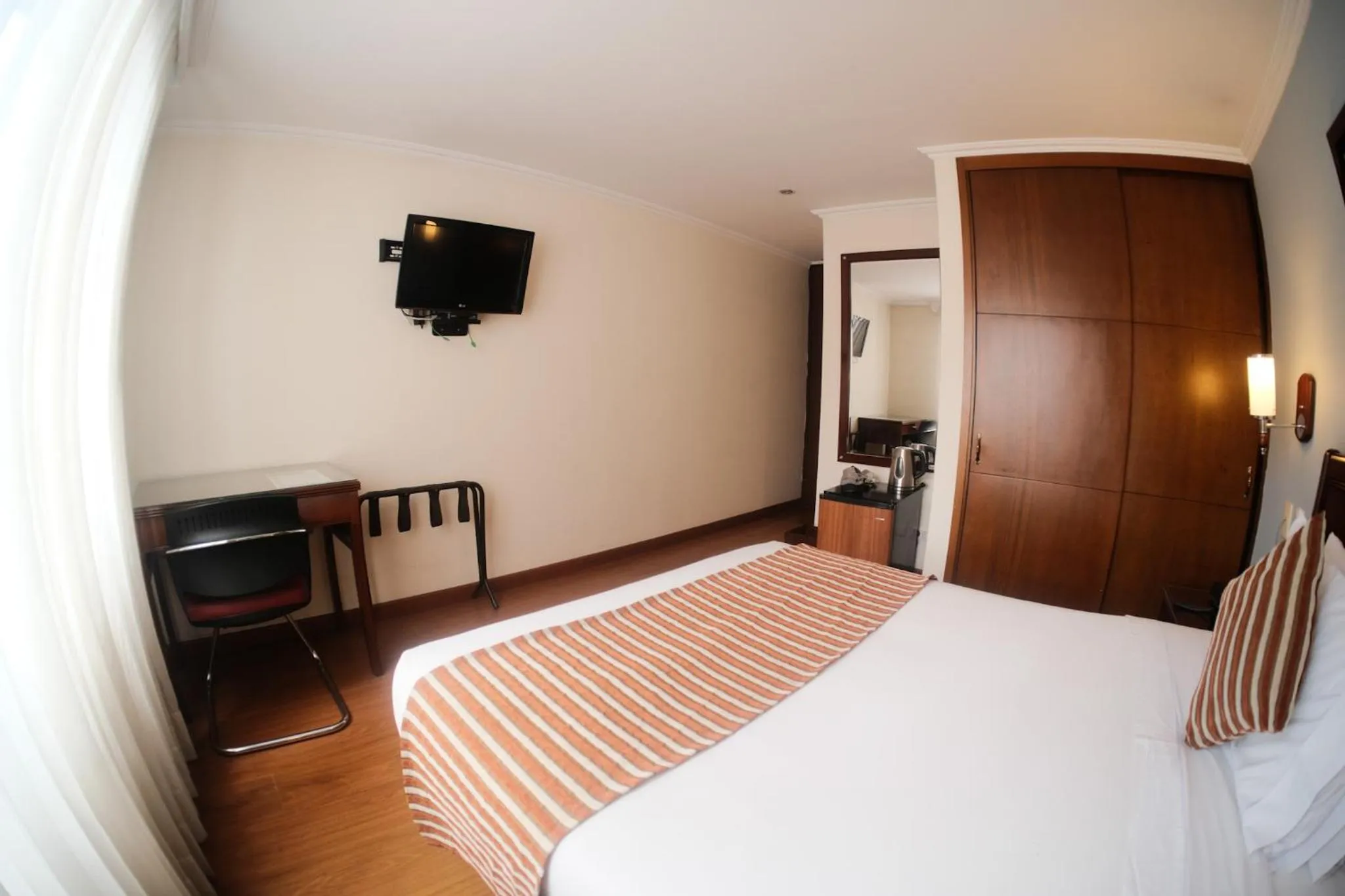 Bed in Hotel San Pablo