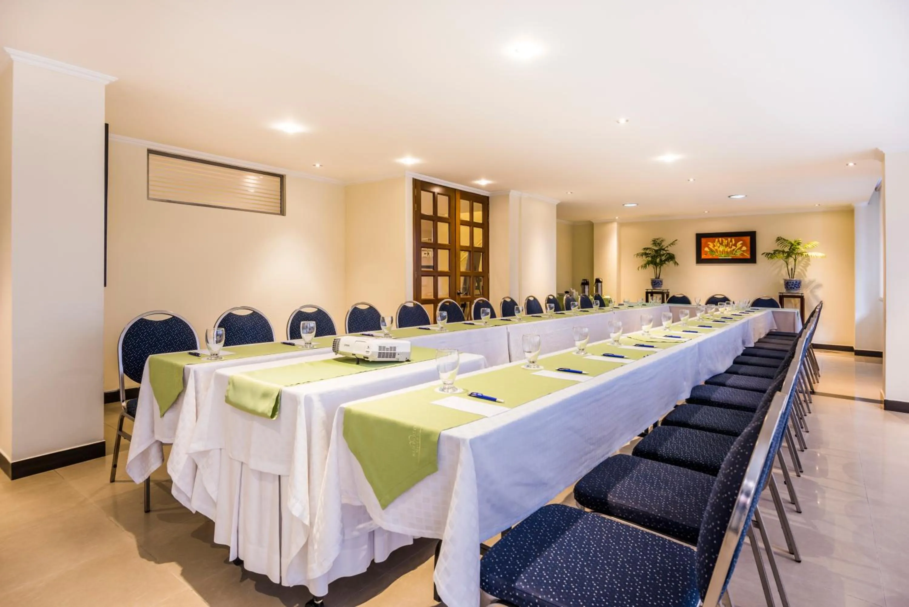 Property building in Hotel San Pablo