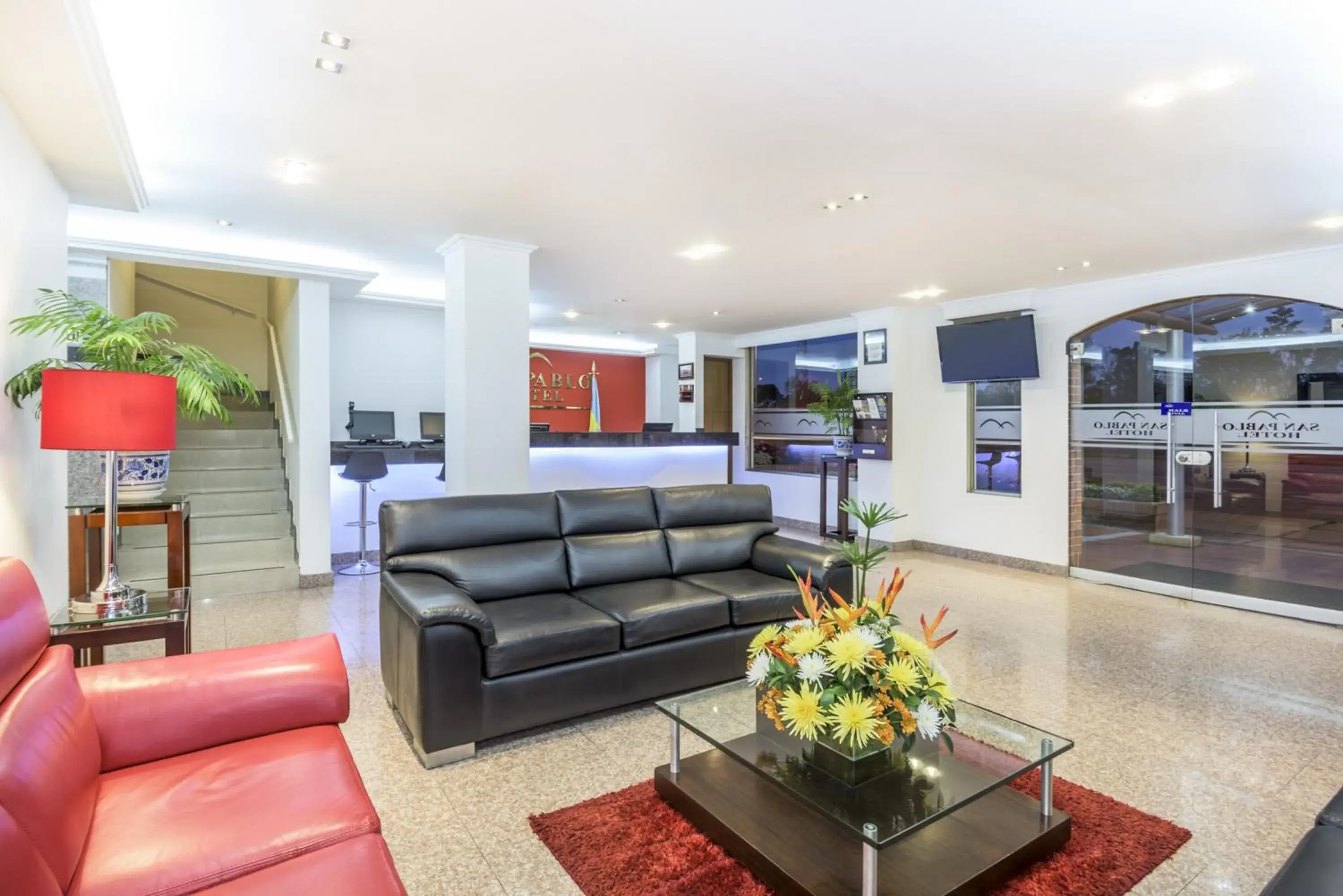Lobby or reception in Hotel San Pablo Lobby or reception in Hotel San Pablo
