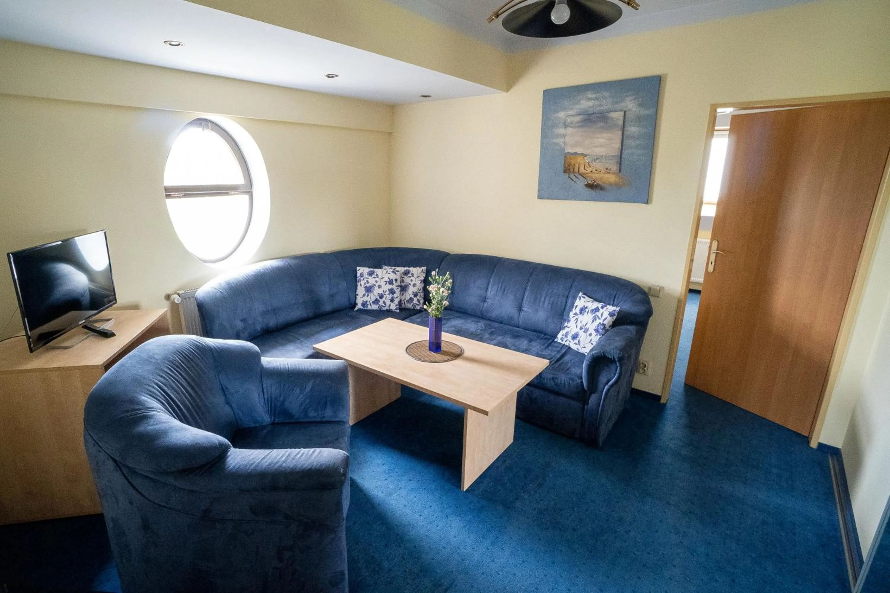 Two-Bedroom Apartment in Nautico Hotel, Restaurace & Wellness