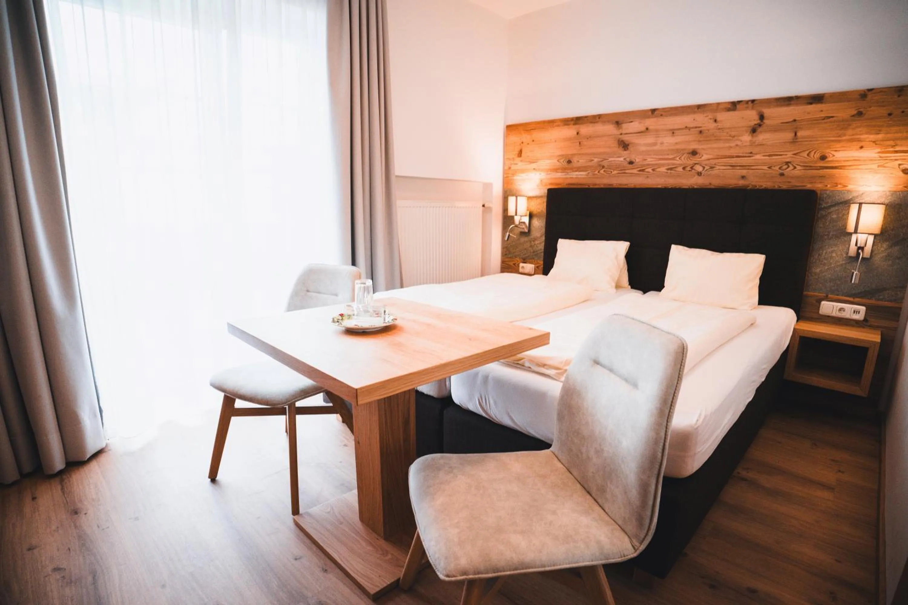 Bed in Hotel Rauscher - Das Naturteichparadies