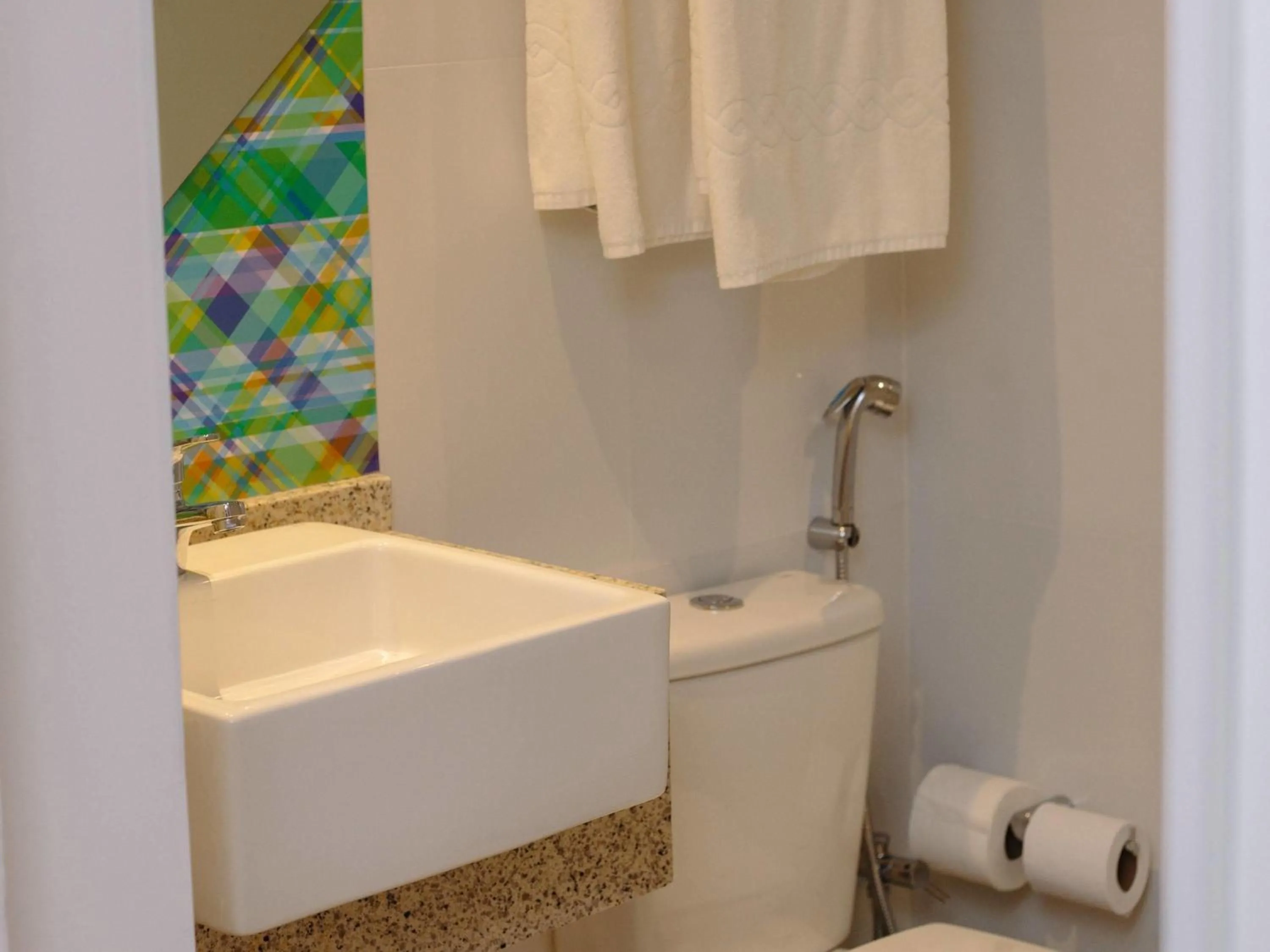 Bedroom in ibis Styles Campina Grande