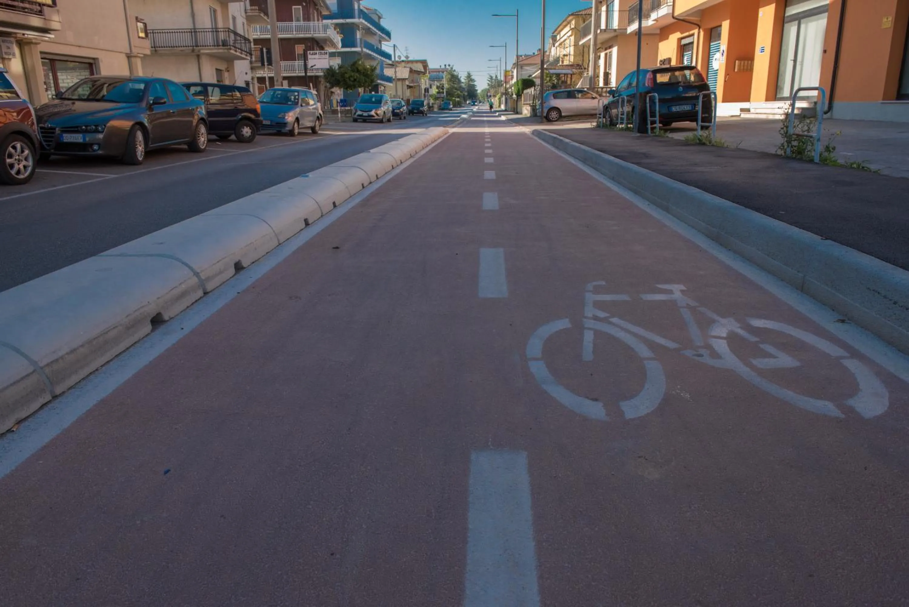 Street view in Via del Mare