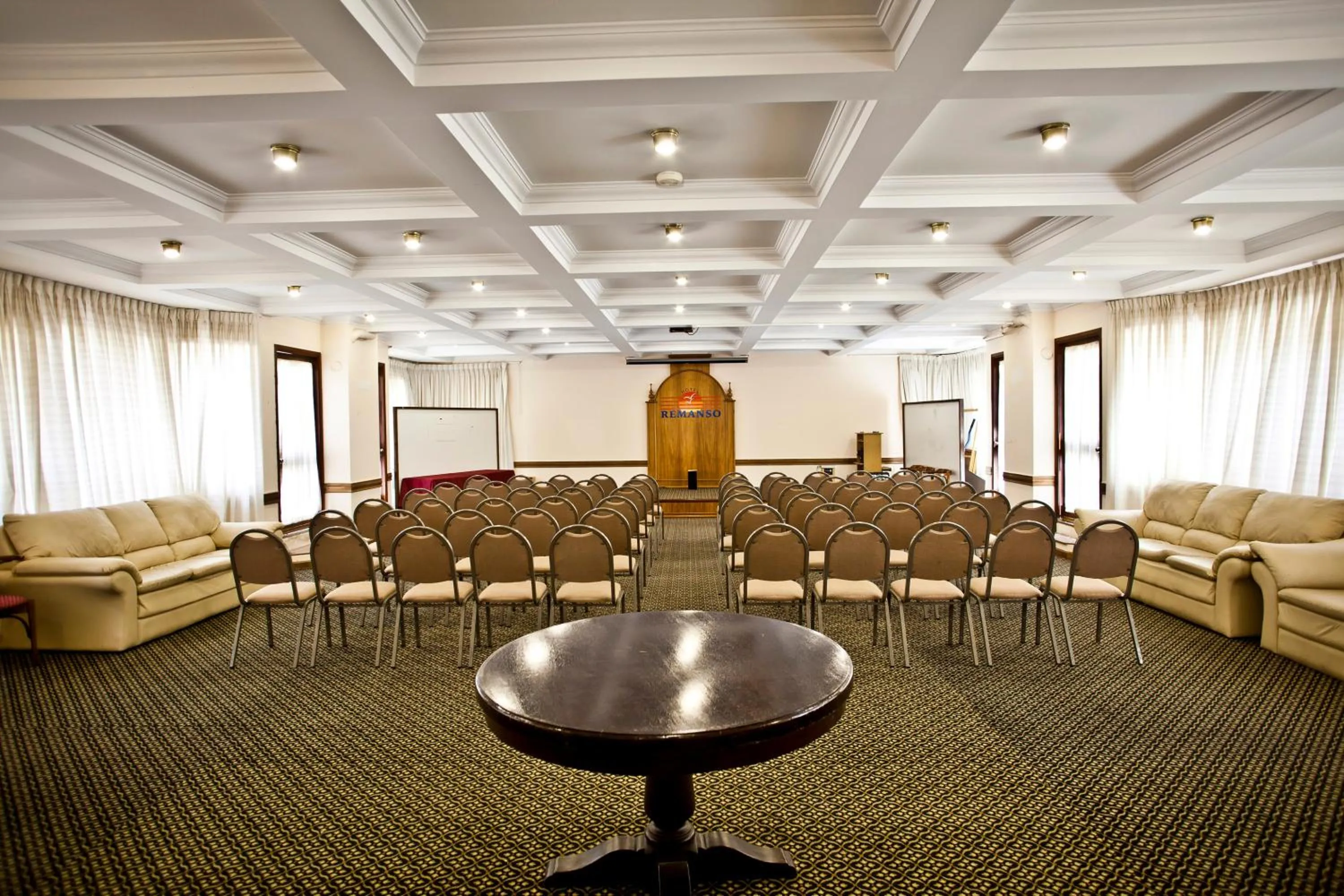 Business facilities in Remanso