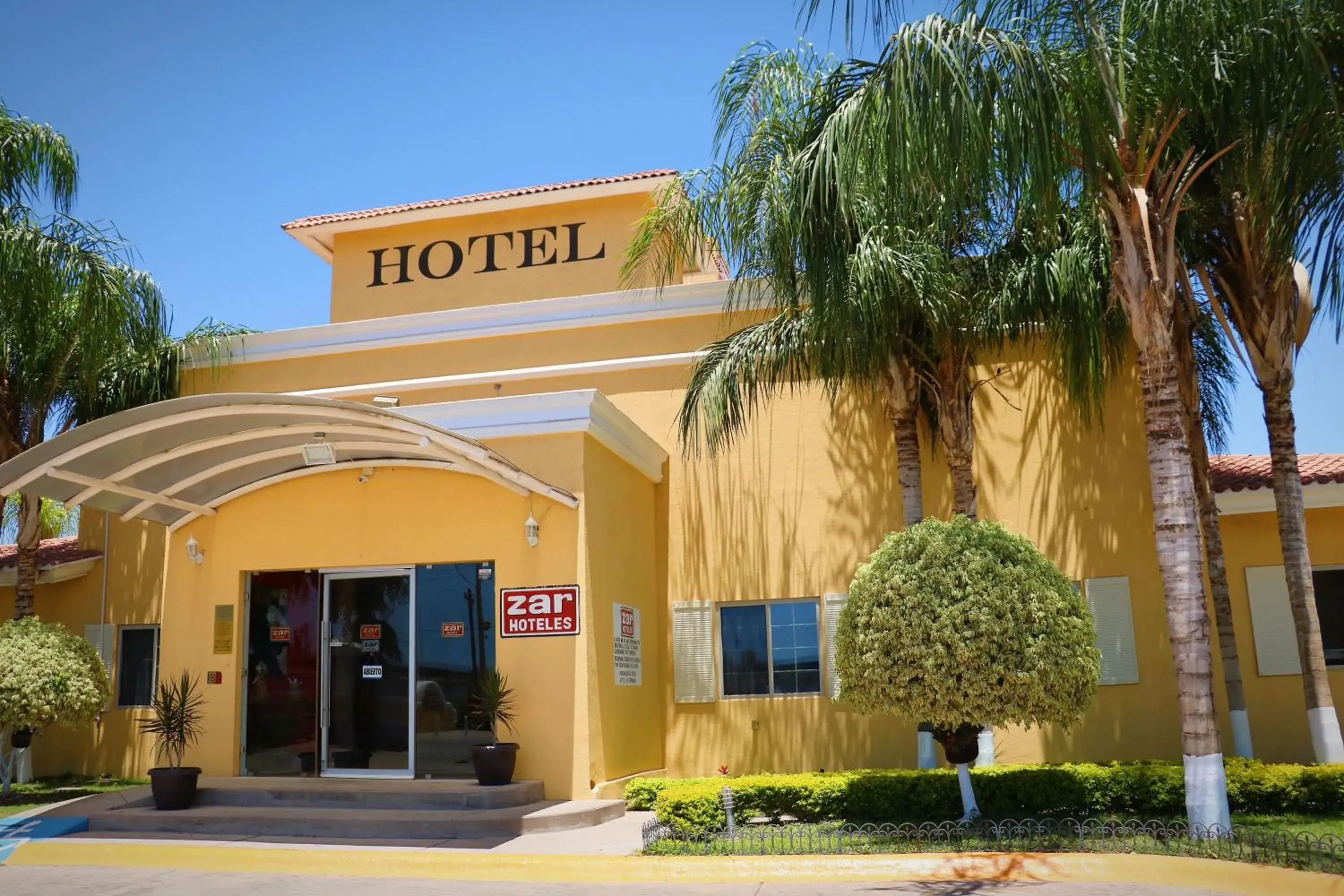 Property building in Zar Los Mochis Property building in Zar Los Mochis