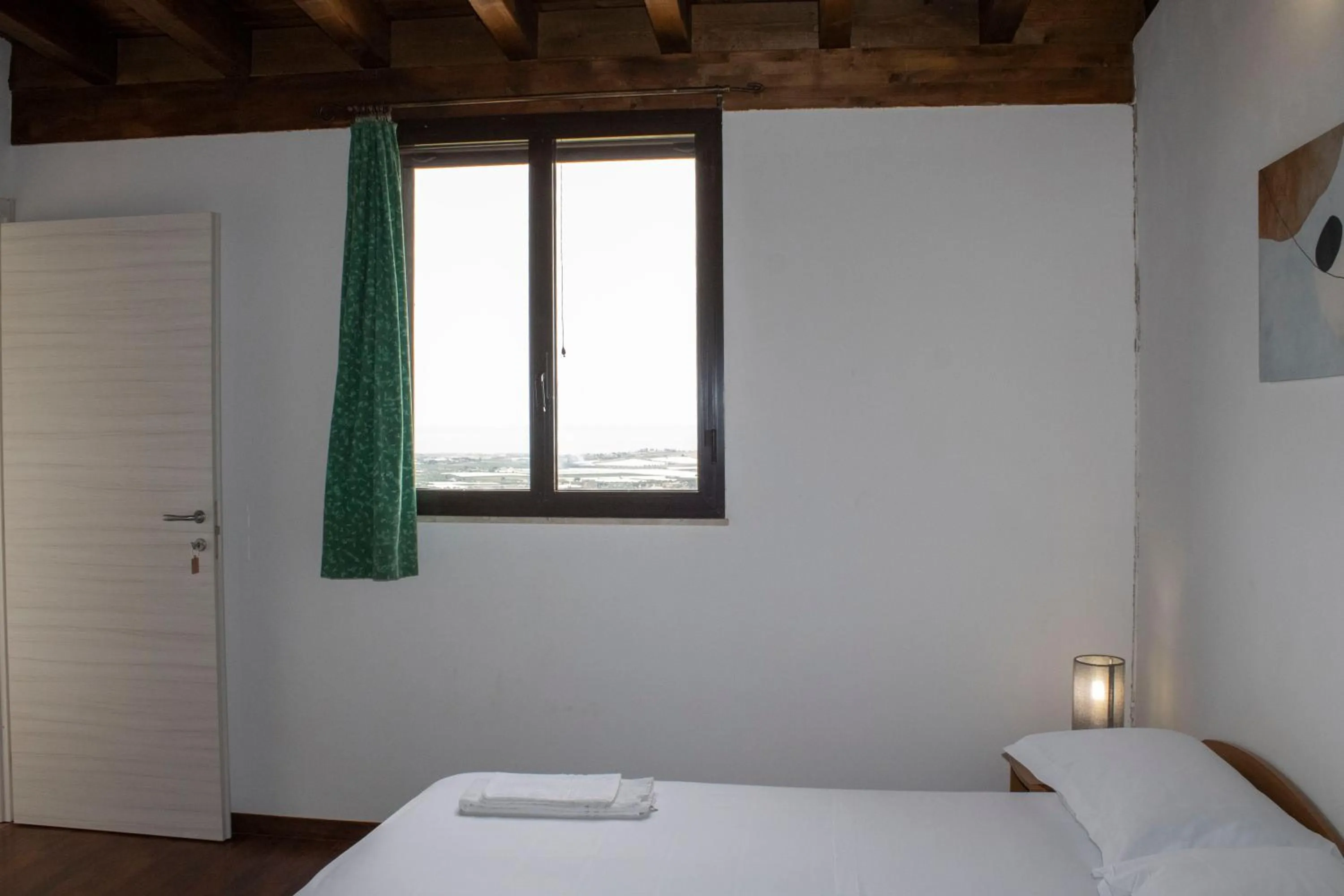 Bedroom, Bed in Agriturismo Bellajo - Ville Rustiche con Piscina