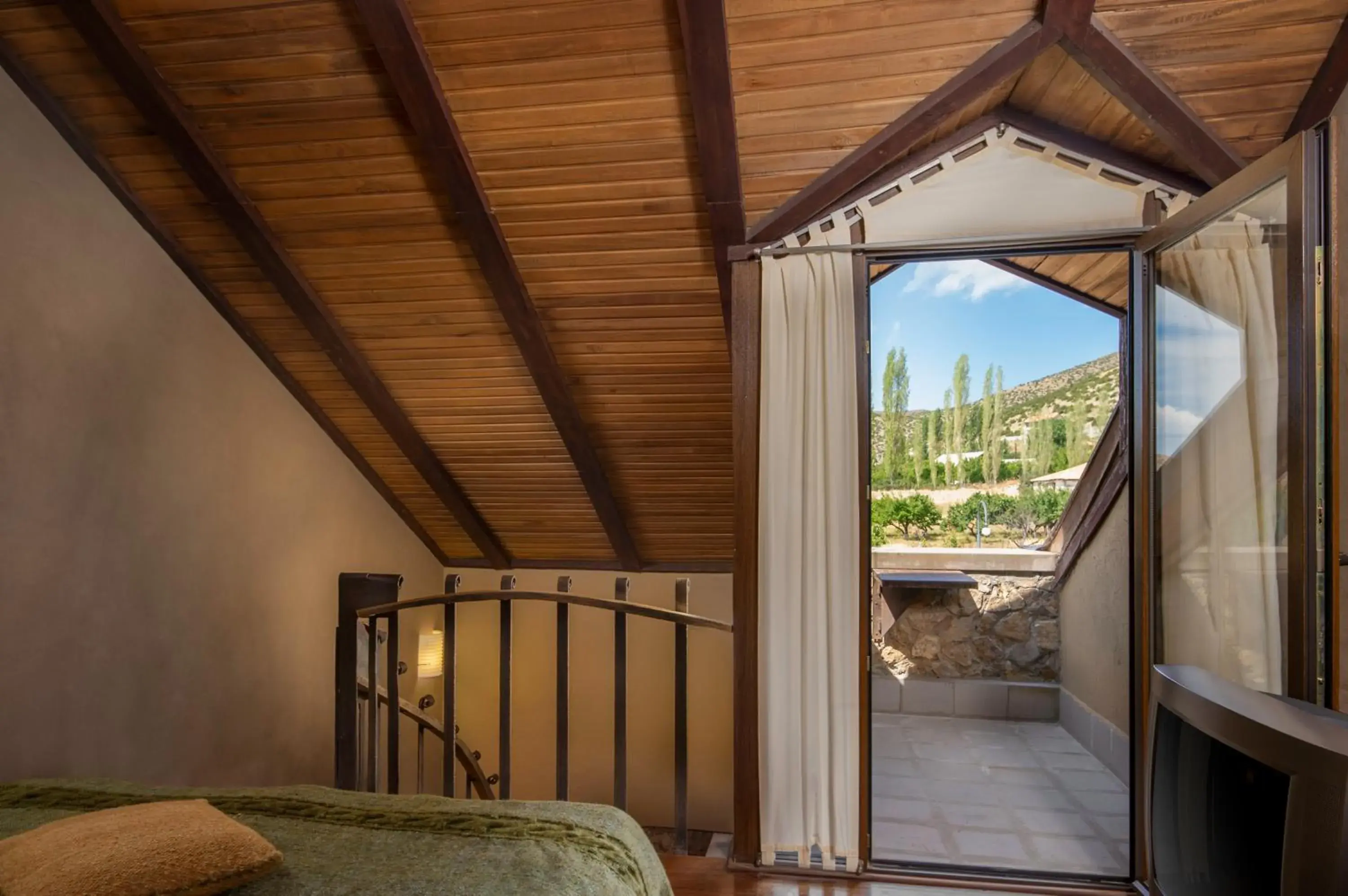 Duplex Double Room in Tufenkian Avan Marak Tsapatagh Hotel Duplex Double Room in Tufenkian Avan Marak Tsapatagh Hotel