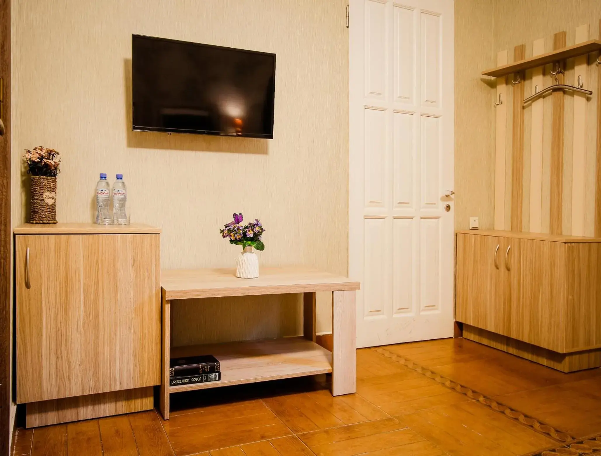 Standard Twin Room - single occupancy in Hotel Toma's House Standard Twin Room - single occupancy in Hotel Toma's House