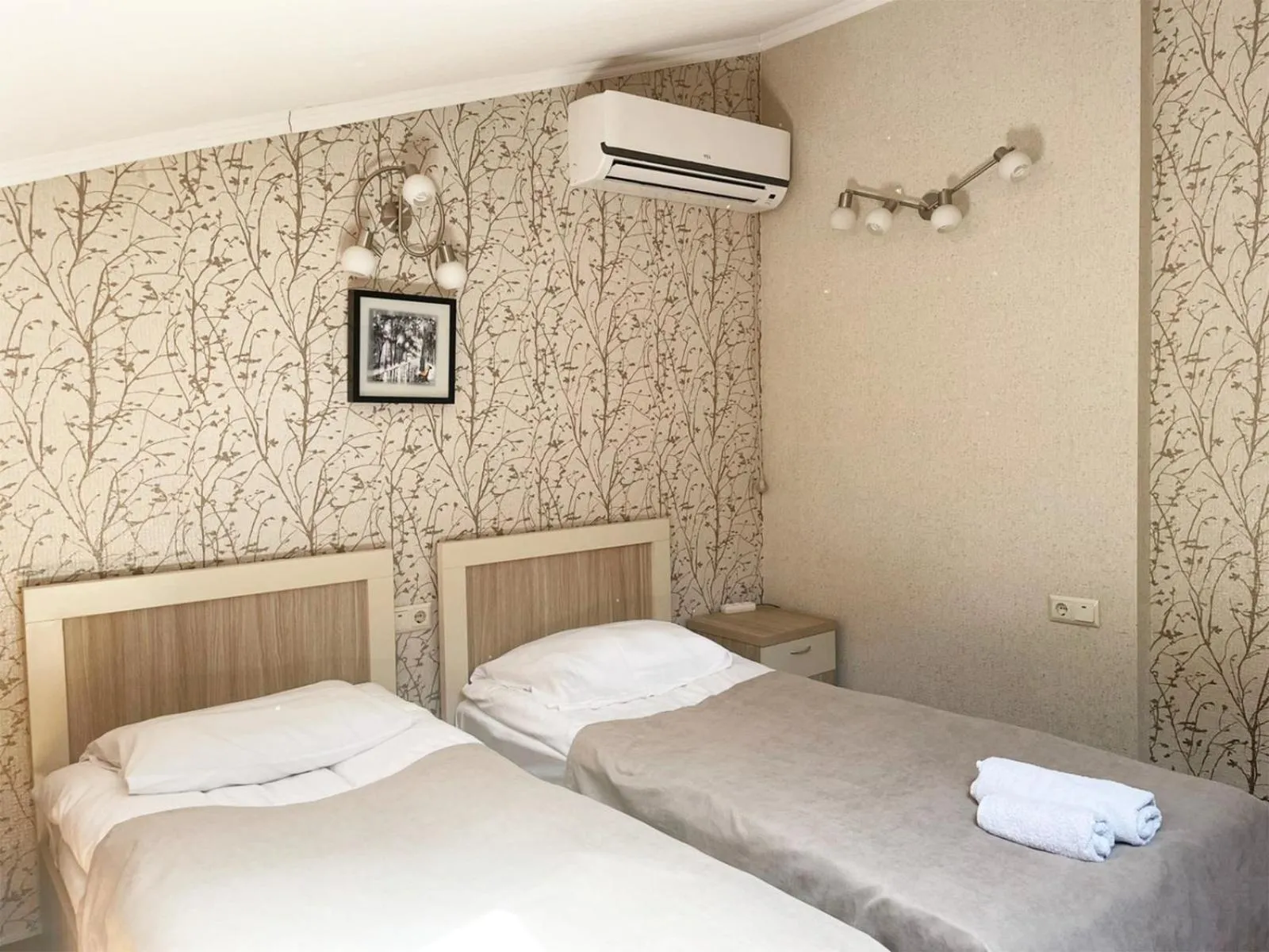 Bed in Hotel Toma's House